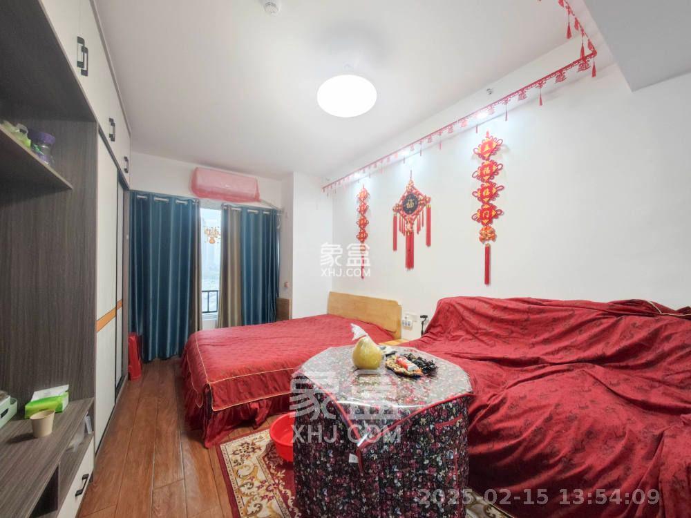 合能枫丹丽舍(柏悦名苑) 1室1厅1卫 1100.0元/月 合能枫丹丽舍(柏悦名苑) 1室1厅1卫 1100.0元/月室内图