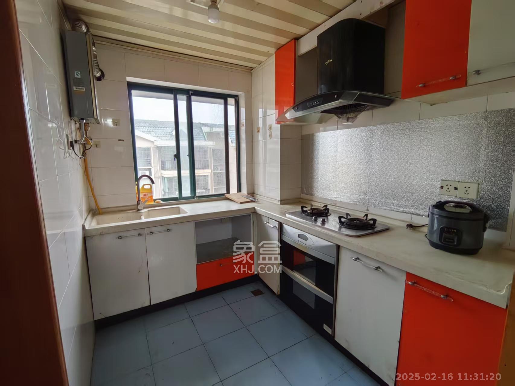 金帆江滨玫瑰园 3室2厅1卫 2000.0元/月 金帆江滨玫瑰园 3室2厅1卫 2000.0元/月室内图