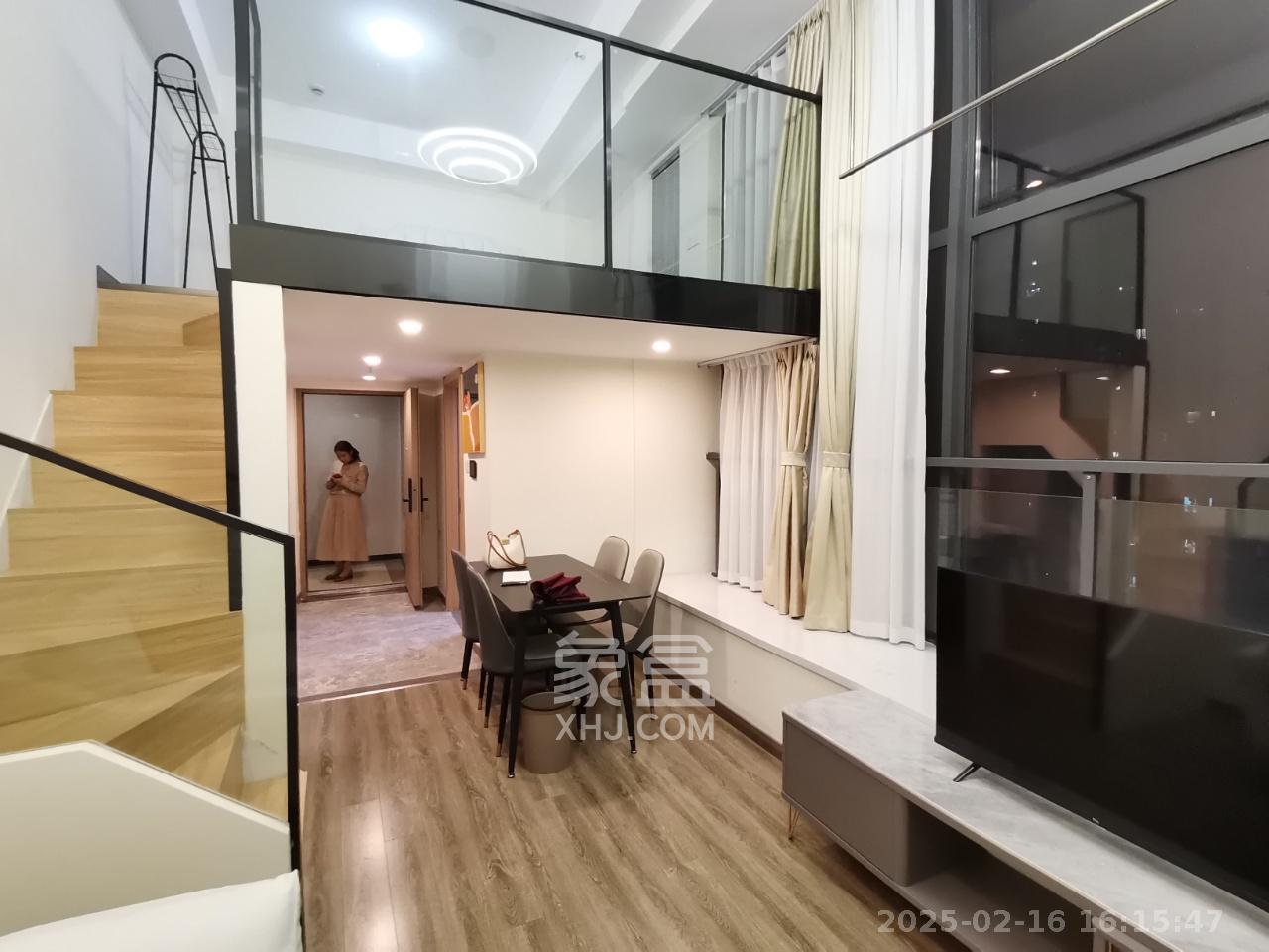 卓越浅水湾  1室1厅1卫   1900.00元/月室内图