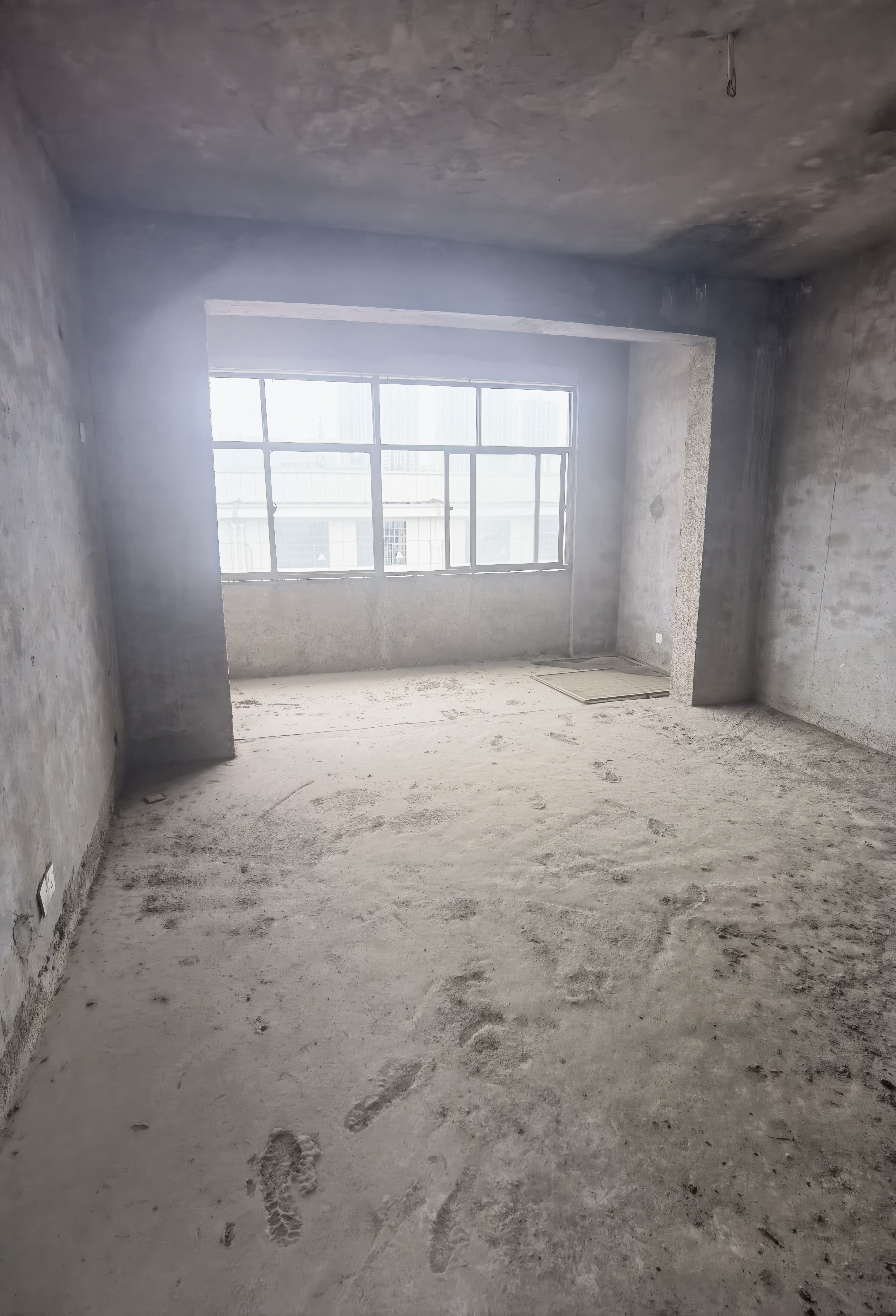 区教师新村  6室2厅3卫    76.8万客厅