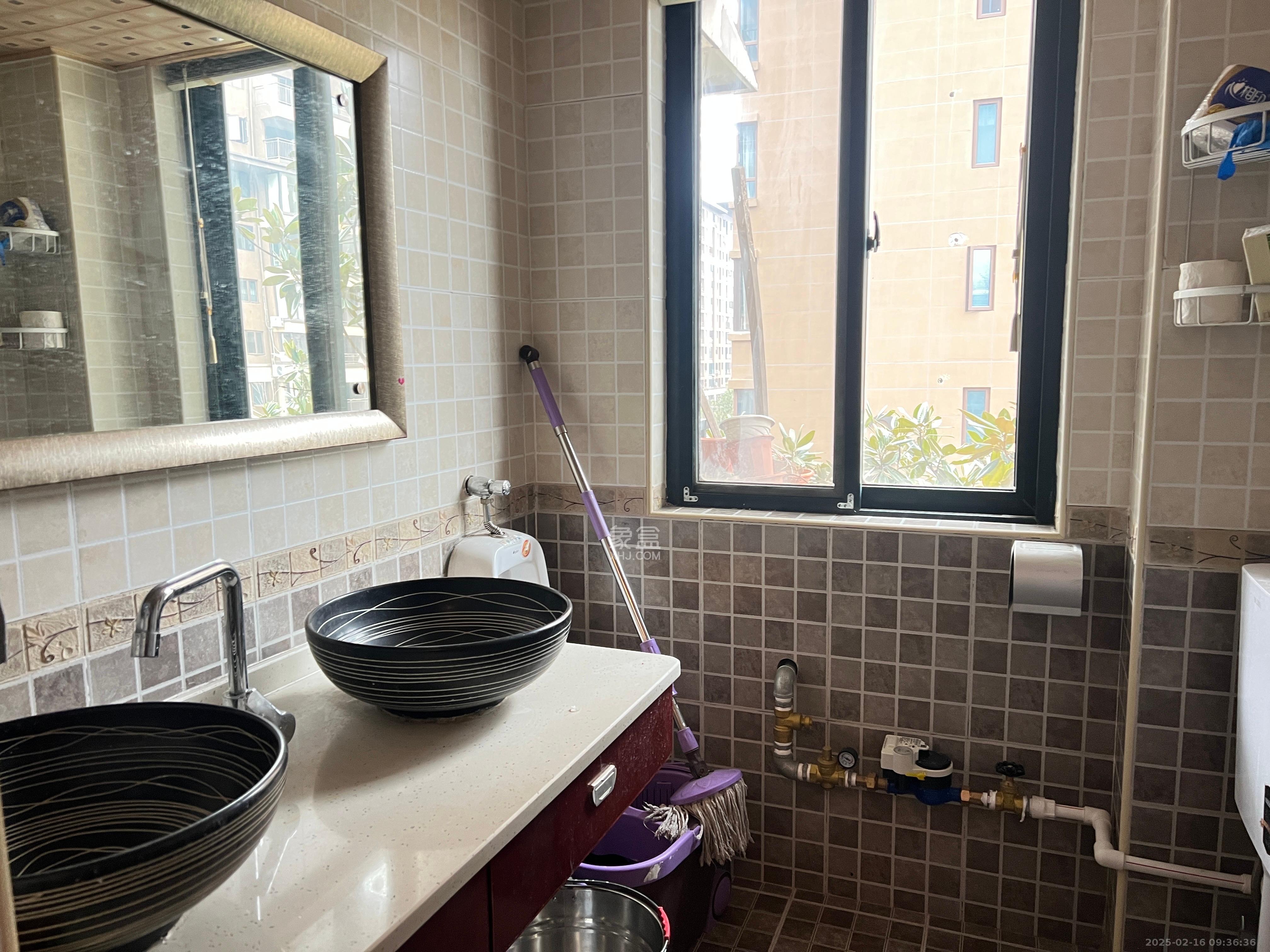 怡和山庄 2室2厅1卫 2500.0元/月 怡和山庄 2室2厅1卫 2500.0元/月室内图