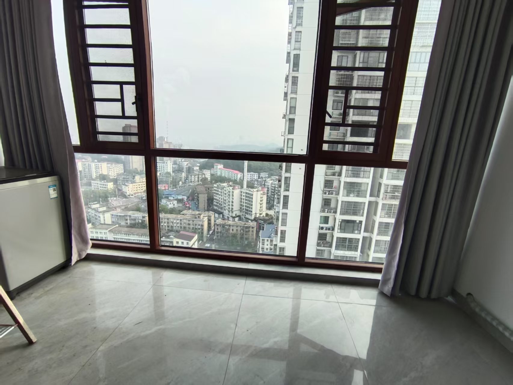 百翔佳园 3室2厅2卫 62.8万 百翔佳园 3室2厅2卫 62.8万室内图