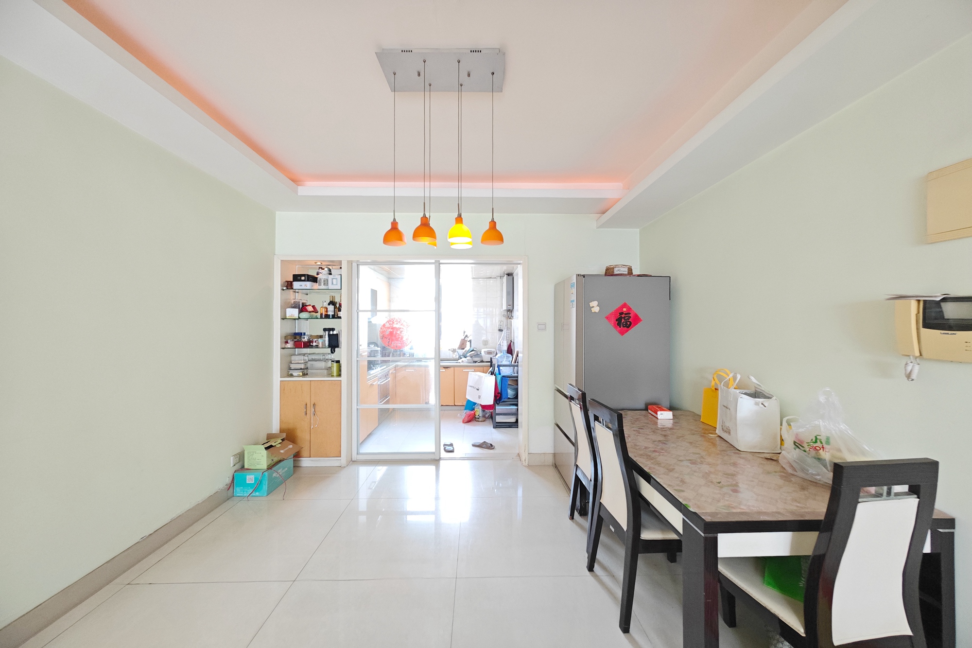 书香名邸 4室2厅2卫 140.0万 书香名邸 4室2厅2卫 140.0万客厅