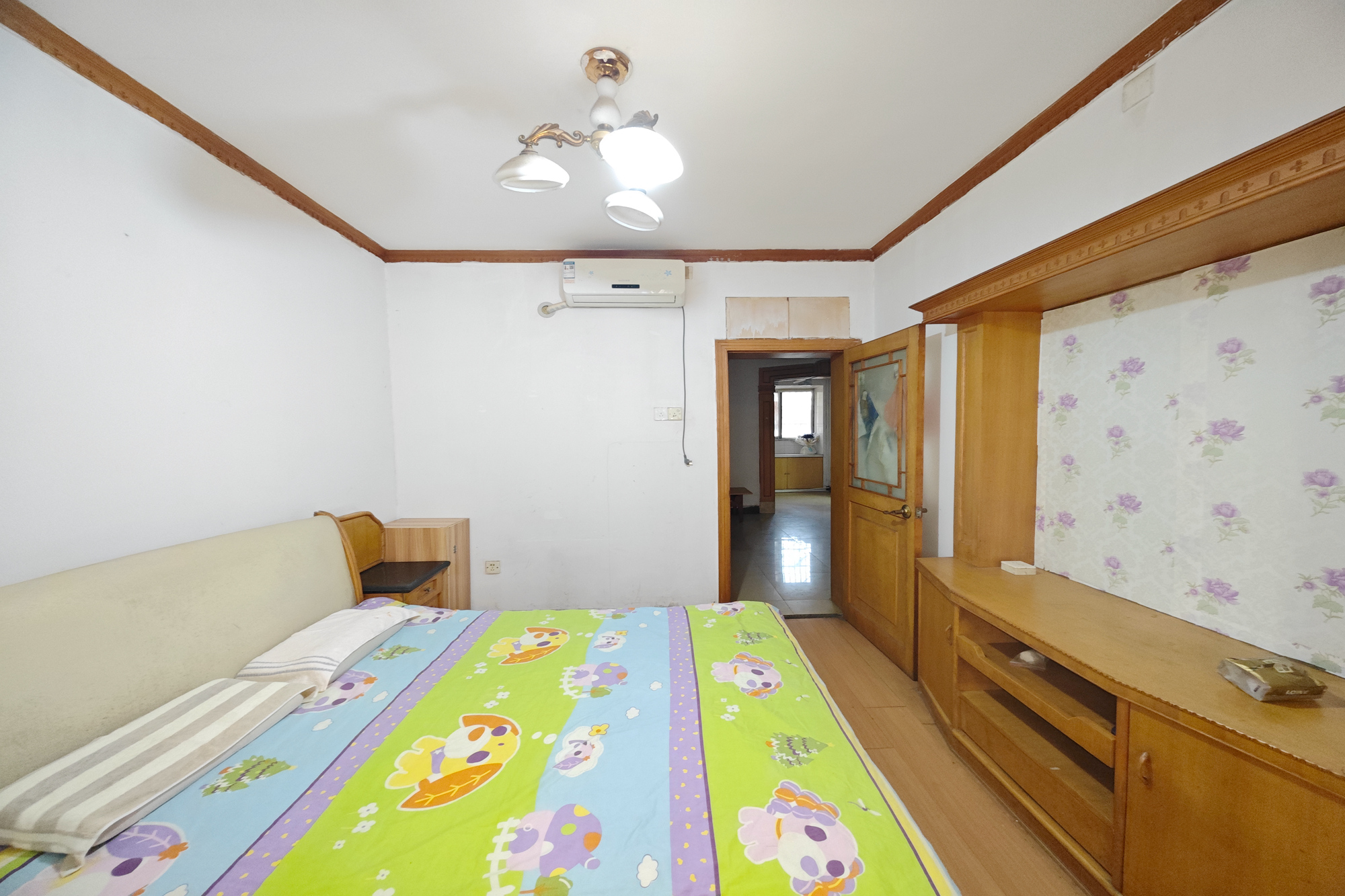 狮子山二片  2室1厅1卫   50.00万卧室