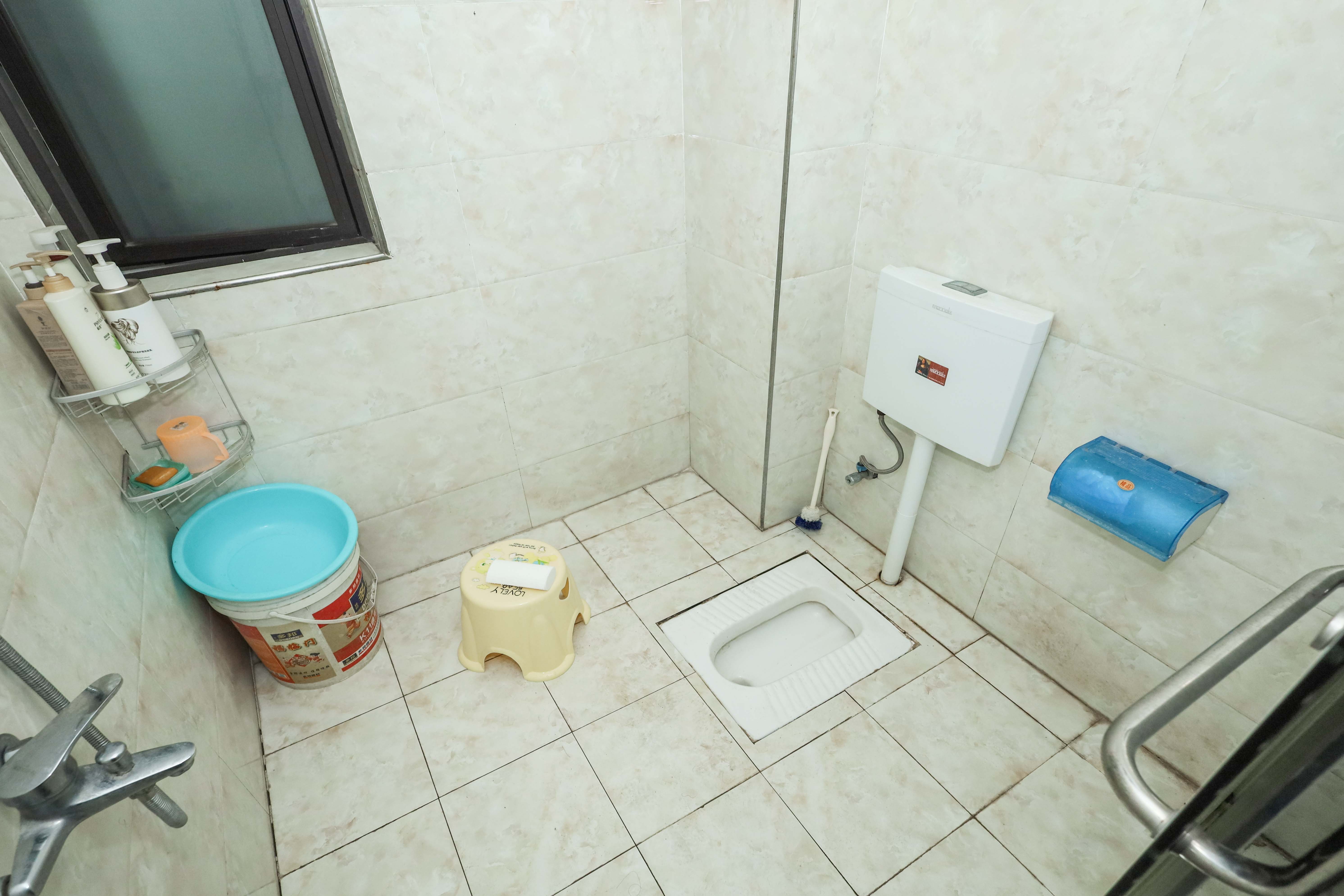 和泓梅溪四季  1室2厅2卫    135.0万 和泓梅溪四季  1室2厅2卫    135.0万卫生间