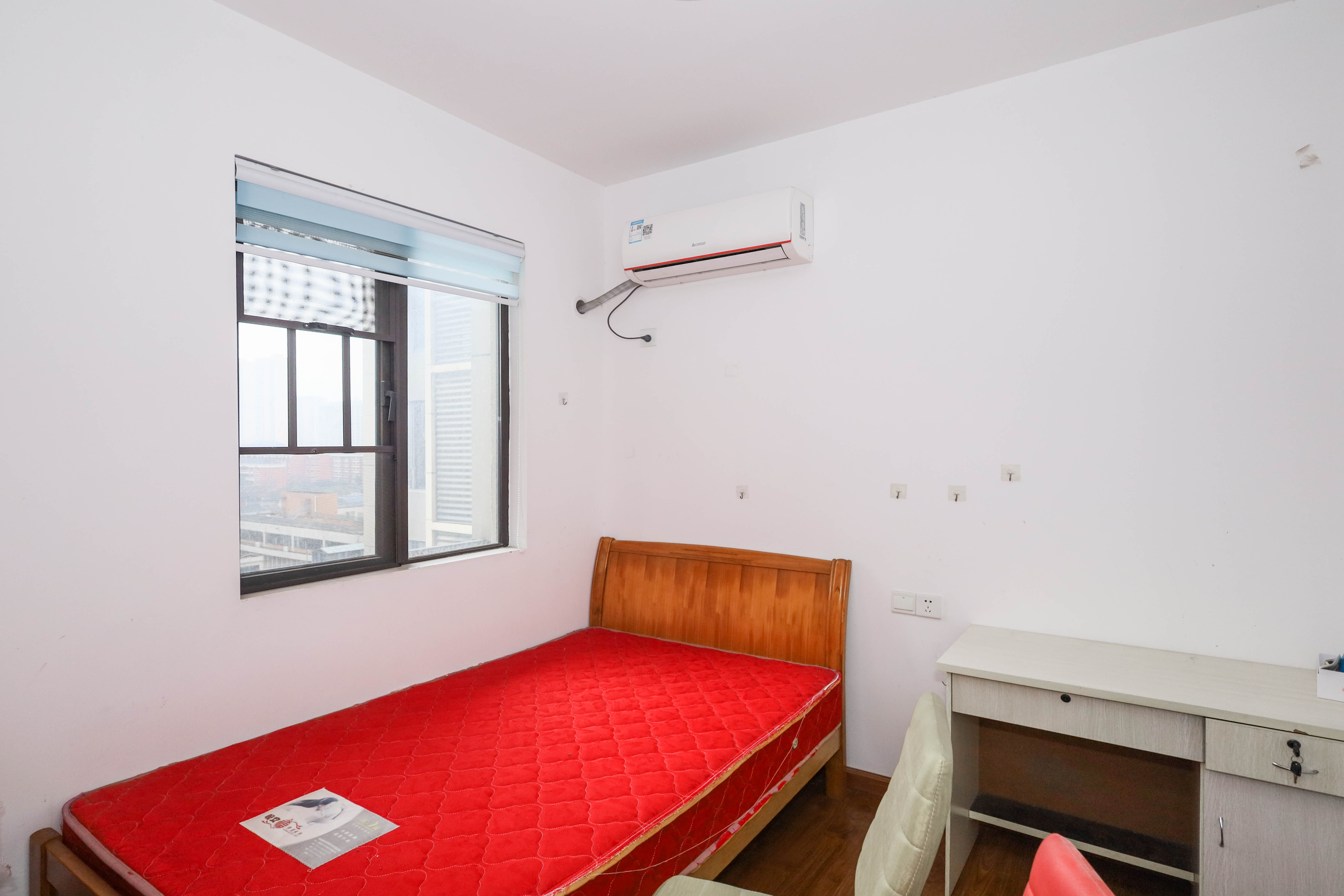 和泓梅溪四季  1室2厅2卫    135.0万 和泓梅溪四季  1室2厅2卫    135.0万卧室