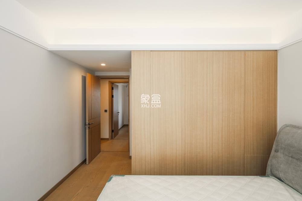 愛家當代境  4室2廳2衛(wèi)   180.00萬