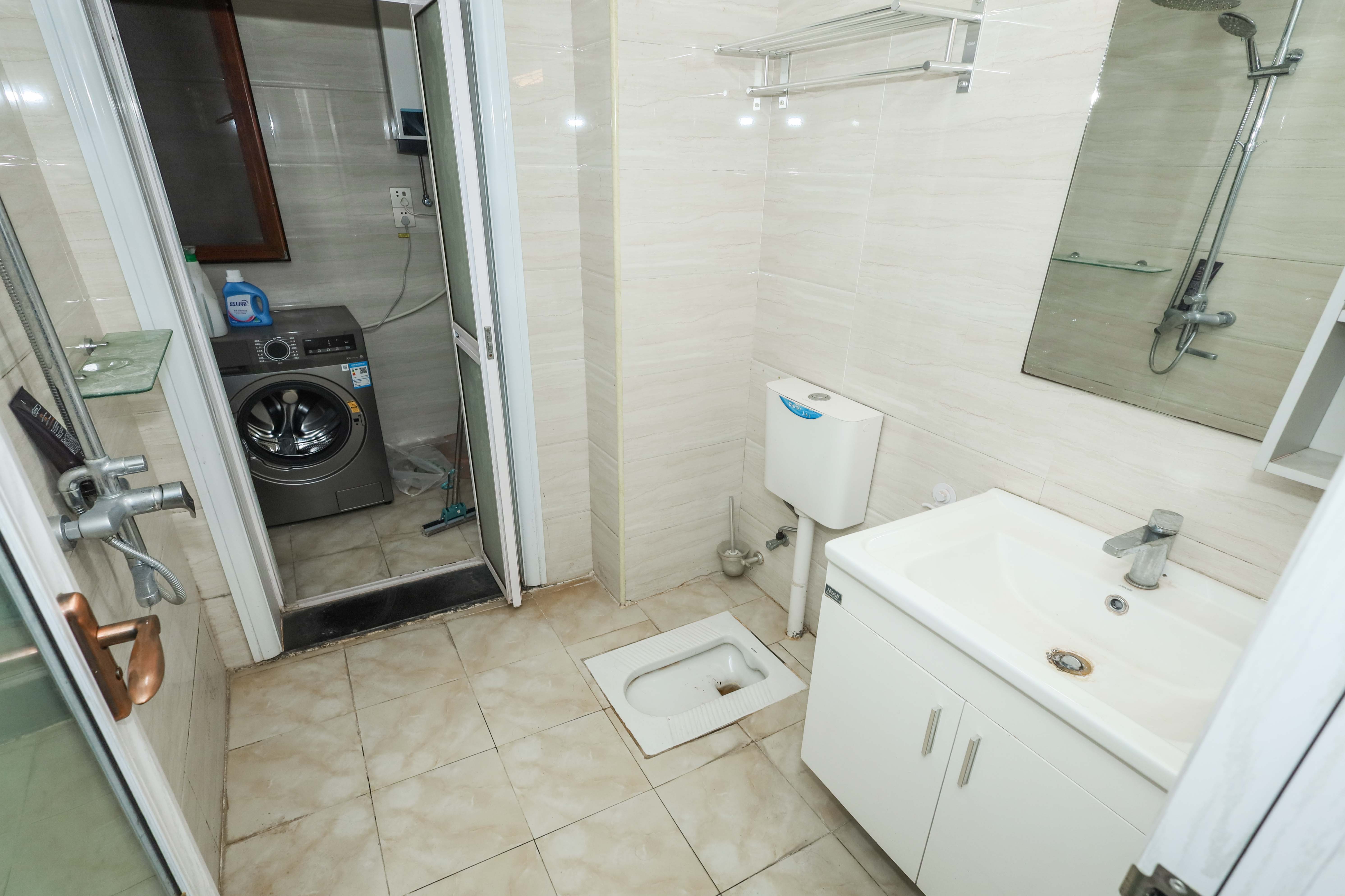 梅溪鑫苑名家 3室2厅1卫 92.0万 梅溪鑫苑名家 3室2厅1卫 92.0万卫生间