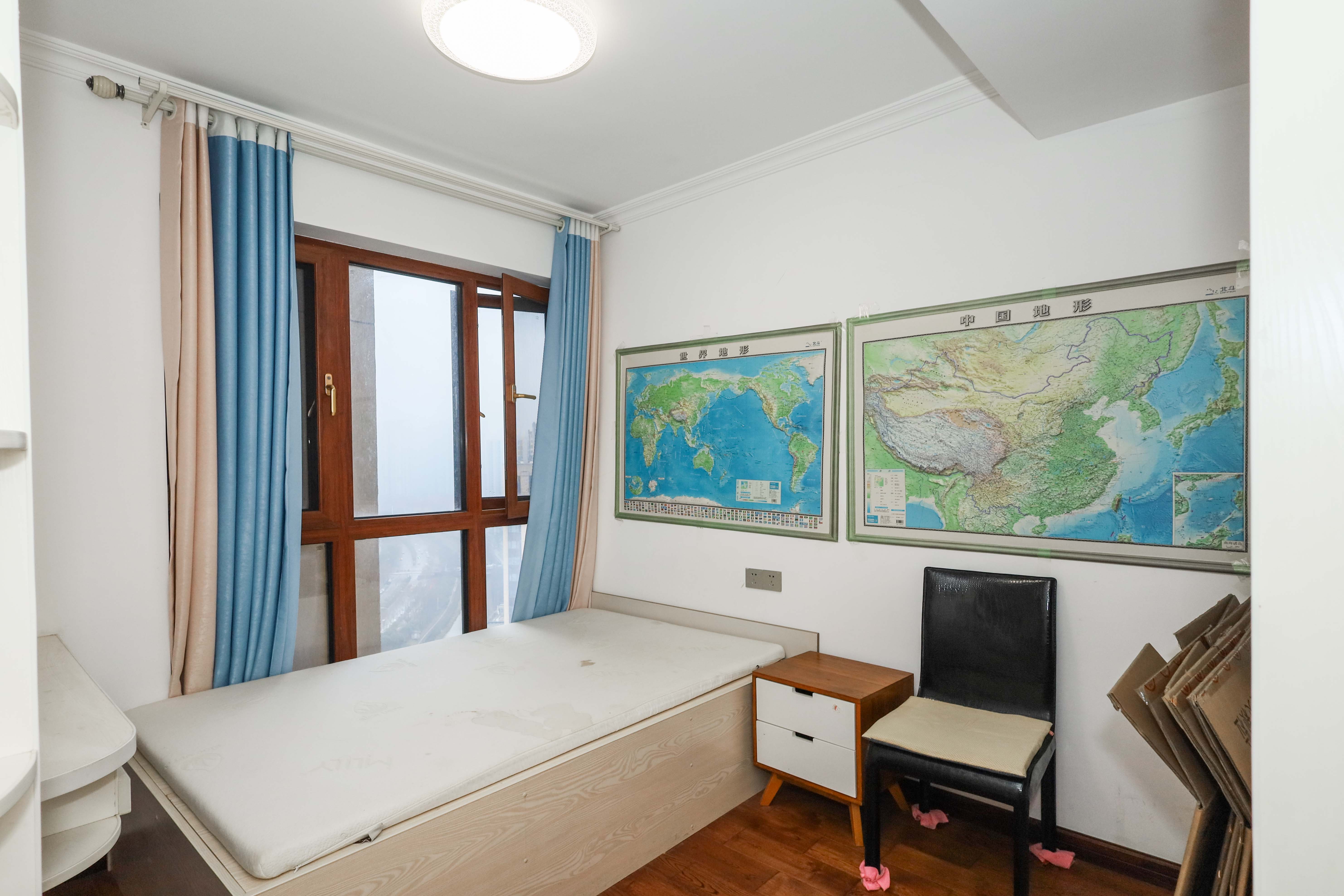 梅溪鑫苑名家 3室2厅1卫 92.0万 梅溪鑫苑名家 3室2厅1卫 92.0万卧室