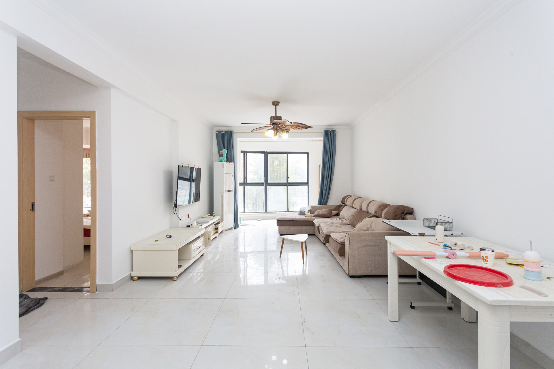 润和之悦(金泽园) 3室2厅1卫 62.0万 润和之悦(金泽园) 3室2厅1卫 62.0万客厅