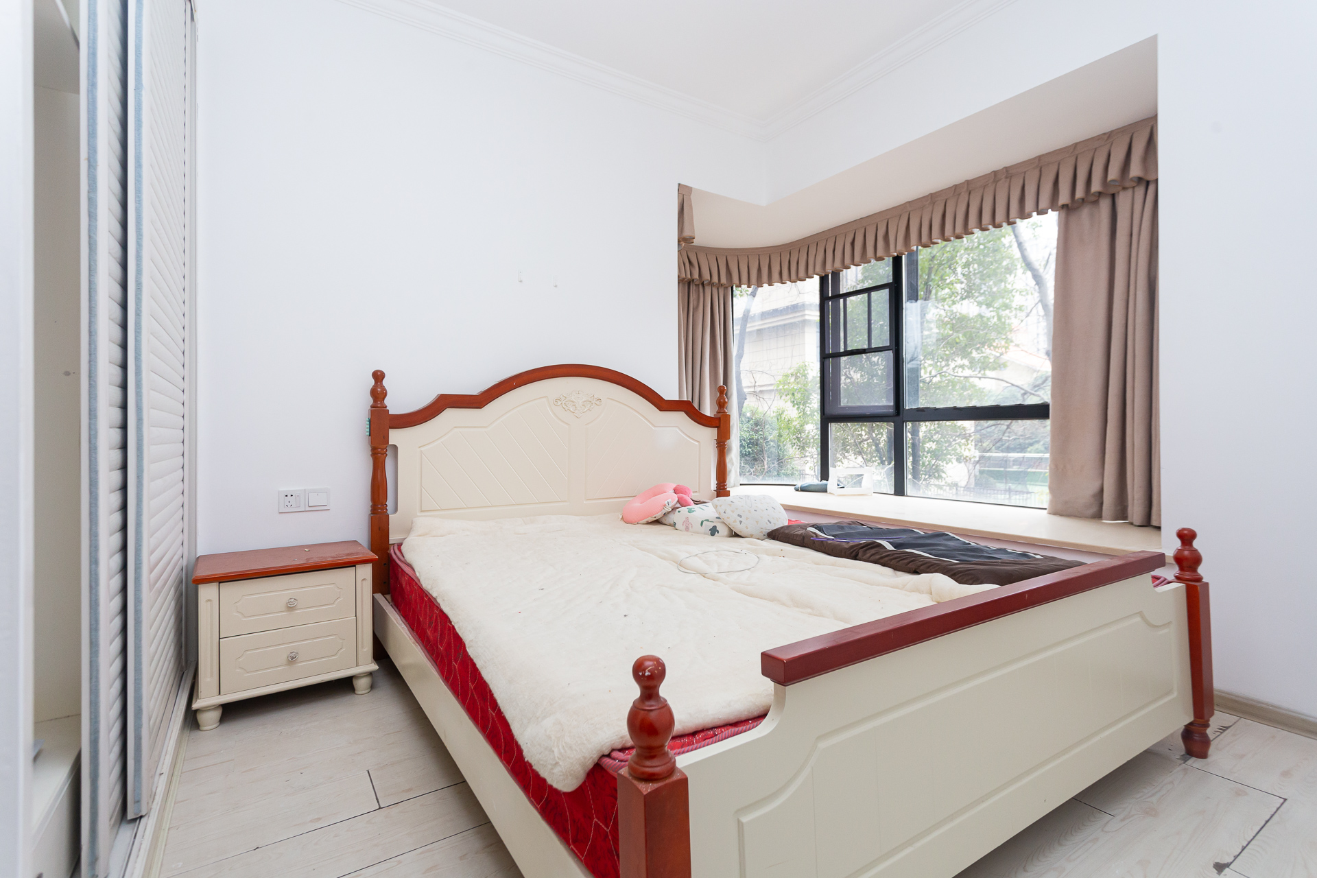 润和之悦(金泽园) 3室2厅1卫 62.0万 润和之悦(金泽园) 3室2厅1卫 62.0万卧室