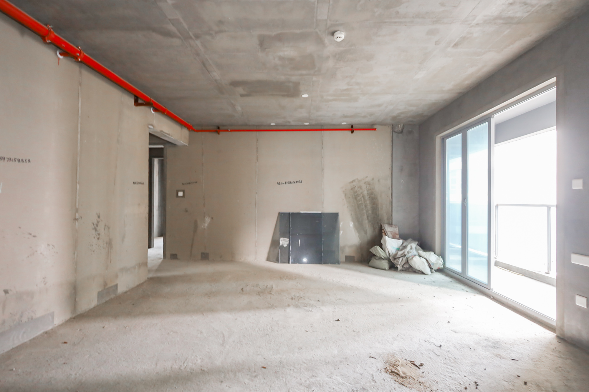 保利天禧C区 4室2厅2卫 290.0万 保利天禧C区 4室2厅2卫 290.0万客厅