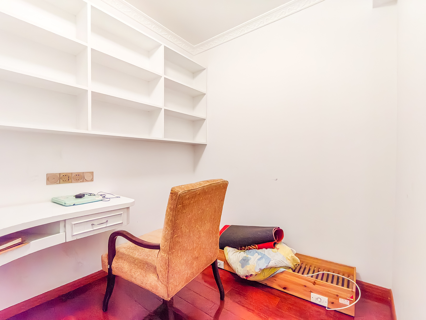 中安善化国际 3室2厅1卫 68.0万 中安善化国际 3室2厅1卫 68.0万卧室