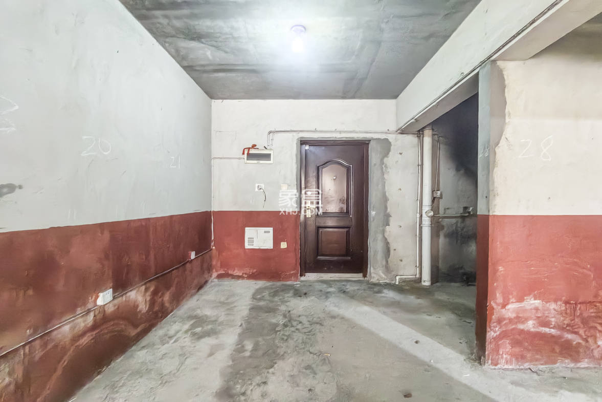 中安善化国际 1室1厅1卫 24.8万 中安善化国际 1室1厅1卫 24.8万其他