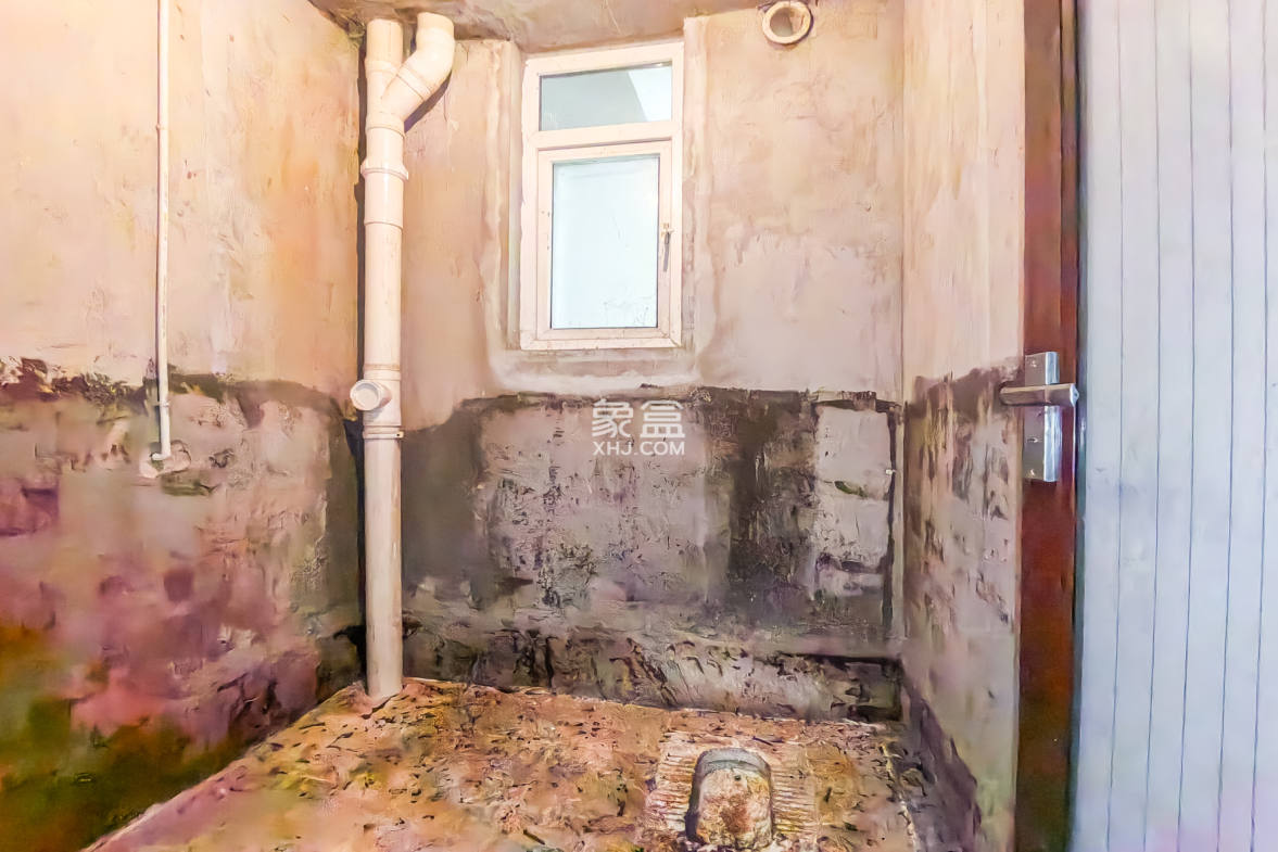 中安善化国际 1室1厅1卫 24.8万 中安善化国际 1室1厅1卫 24.8万卫生间