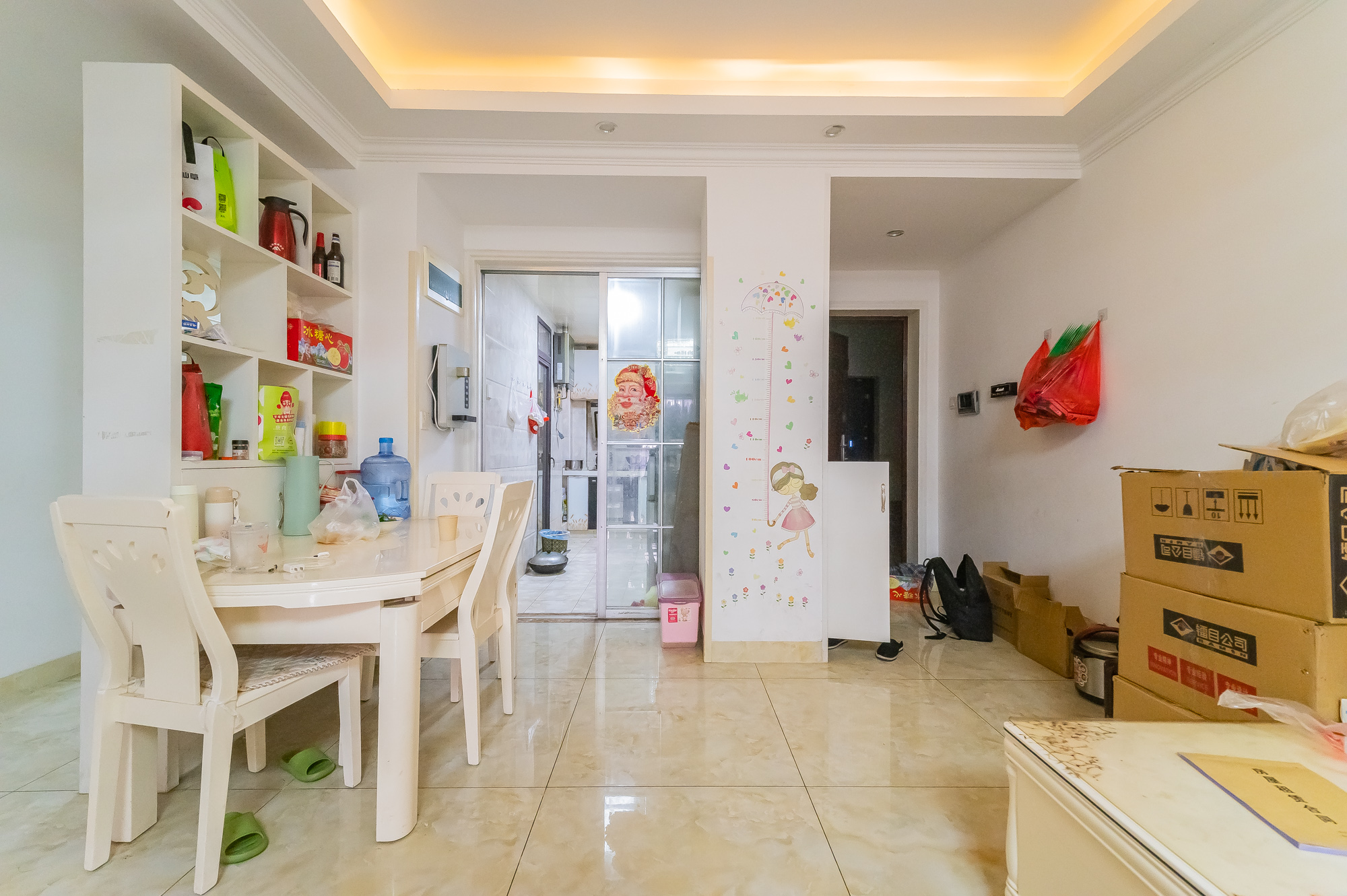 星湖湾一期高层 3室2厅1卫 65.8万 星湖湾一期高层 3室2厅1卫 65.8万客厅