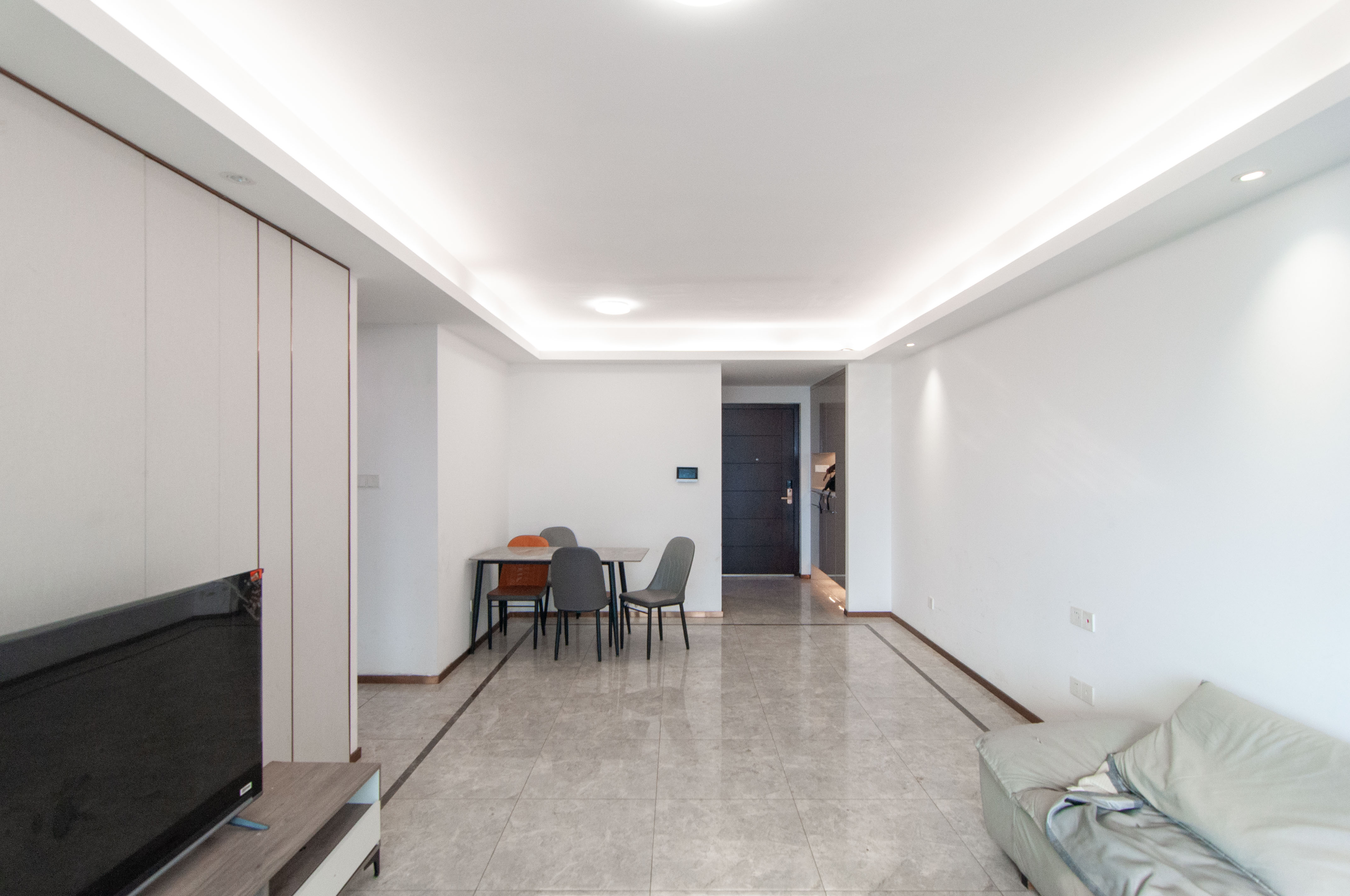 旭辉都会山 3室2厅2卫 168.0万 旭辉都会山 3室2厅2卫 168.0万客厅