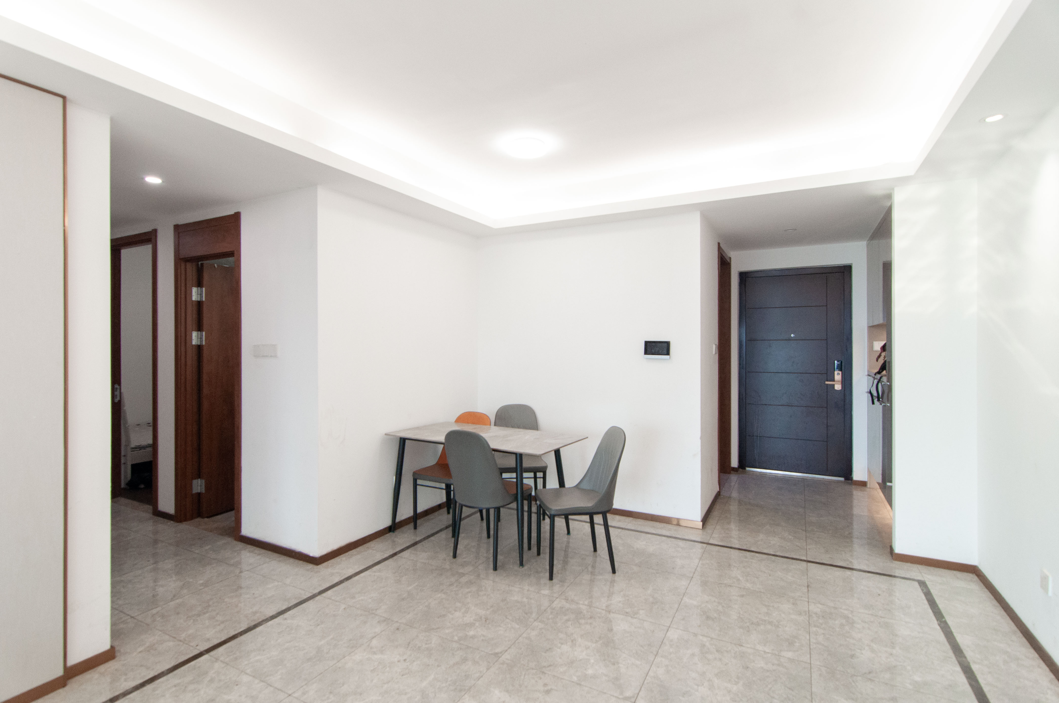 旭辉都会山 3室2厅2卫 168.0万 旭辉都会山 3室2厅2卫 168.0万客厅