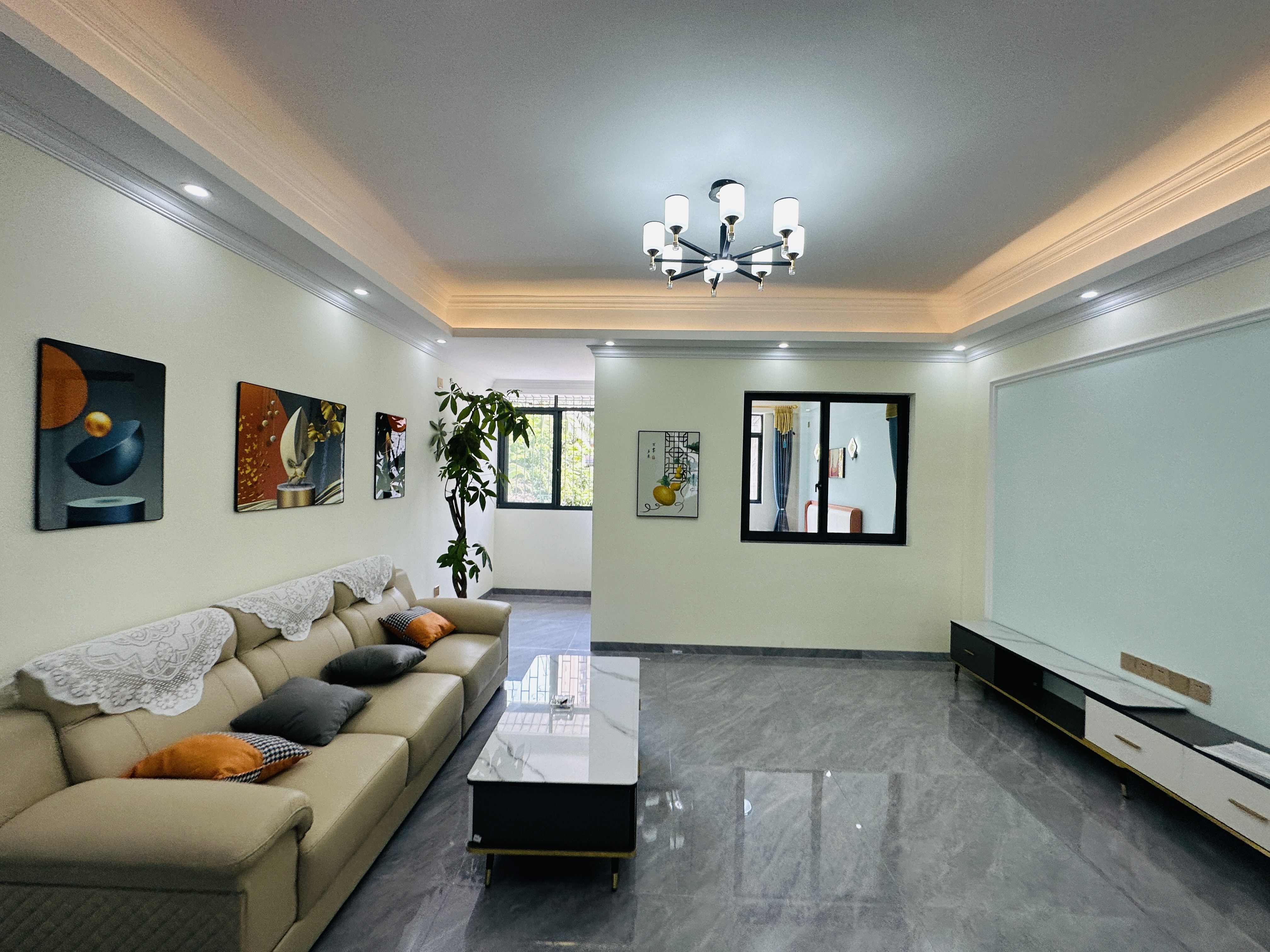 省农机公司宿舍(海秀中路) 3室2厅1卫 97.0万 省农机公司宿舍(海秀中路) 3室2厅1卫 97.0万客厅