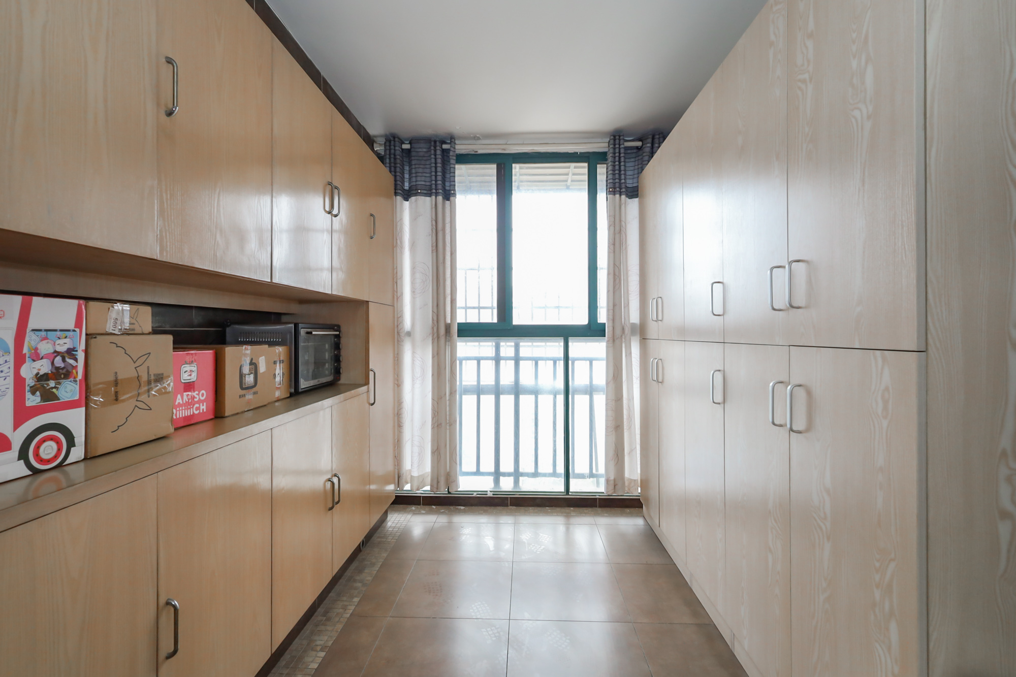 西湖丽景 6室3厅3卫 338.0万 西湖丽景 6室3厅3卫 338.0万其他