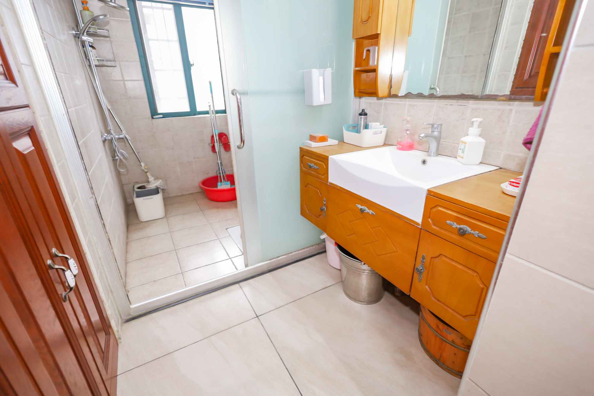 西湖丽景 6室3厅3卫 338.0万 西湖丽景 6室3厅3卫 338.0万其他