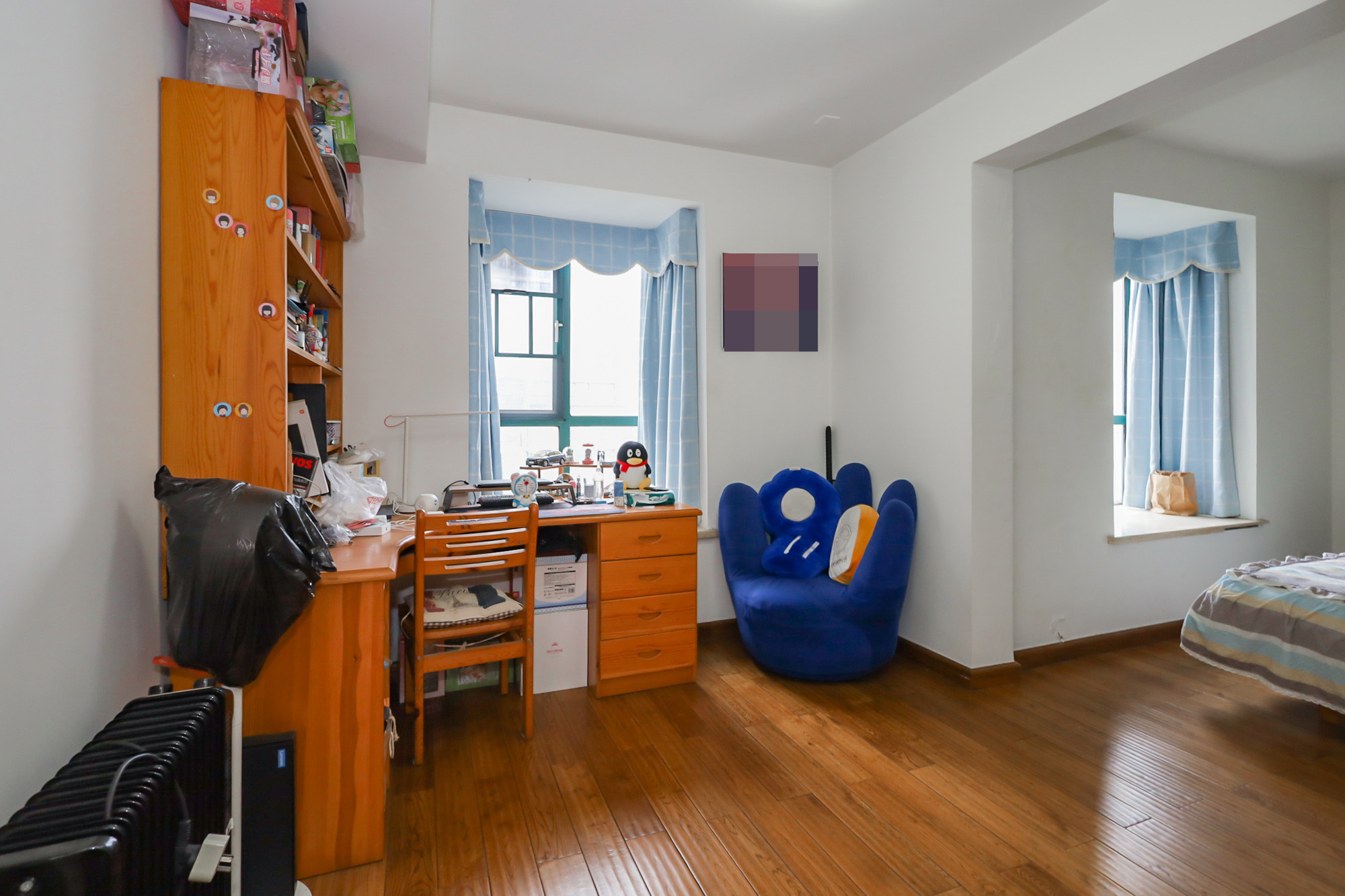 西湖丽景 6室3厅3卫 338.0万 西湖丽景 6室3厅3卫 338.0万卧室