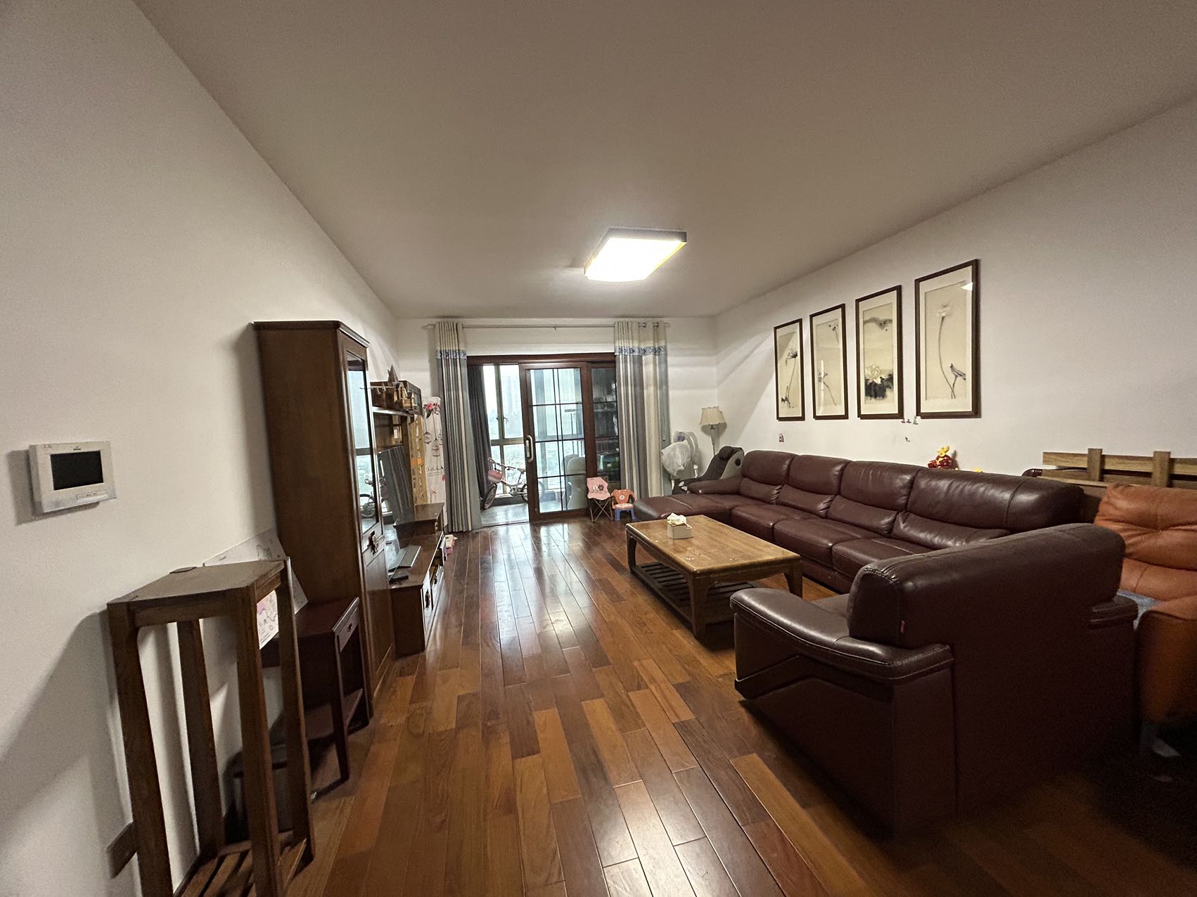 美的城一期 4室2厅2卫 115.0万 美的城一期 4室2厅2卫 115.0万室内图