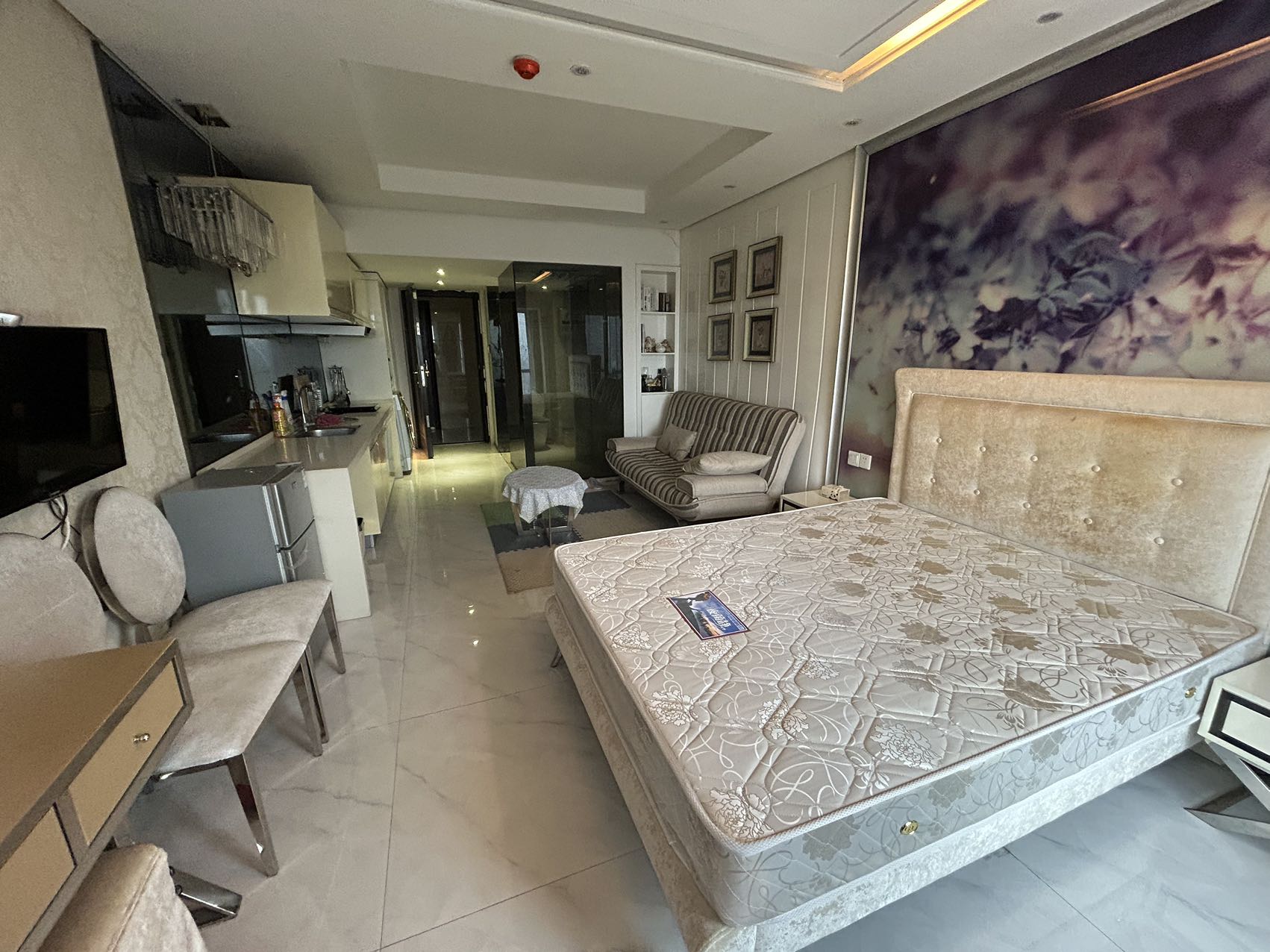 美的城三期 1室1厅1卫 18.8万 美的城三期 1室1厅1卫 18.8万室内图