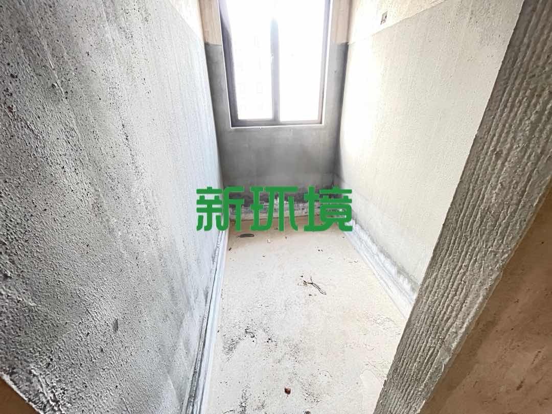 江与城  4室2厅2卫    108.0万 江与城  4室2厅2卫    108.0万客厅