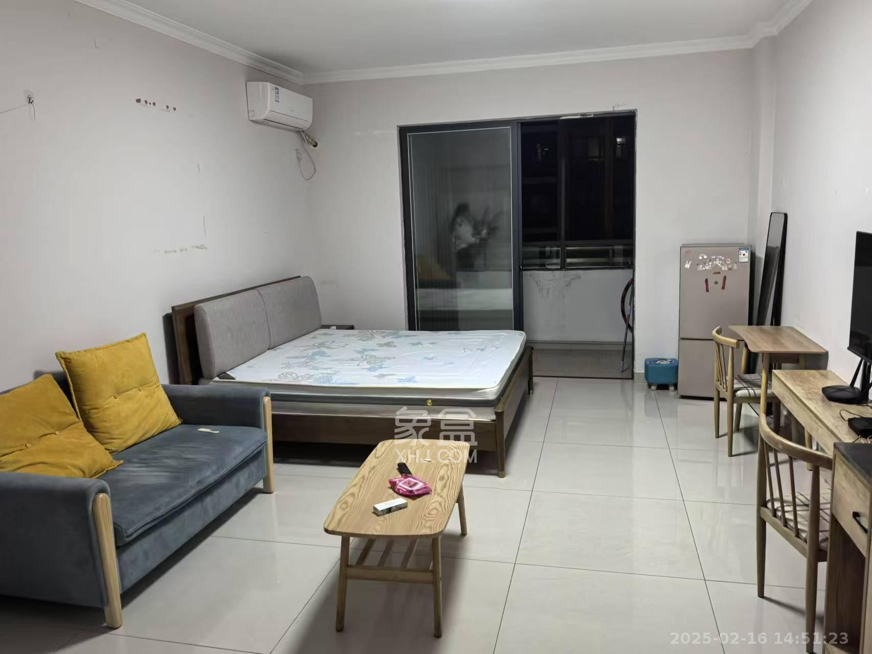 星城映象 1室1厅1卫 1500.0元/月 星城映象 1室1厅1卫 1500.0元/月室内图