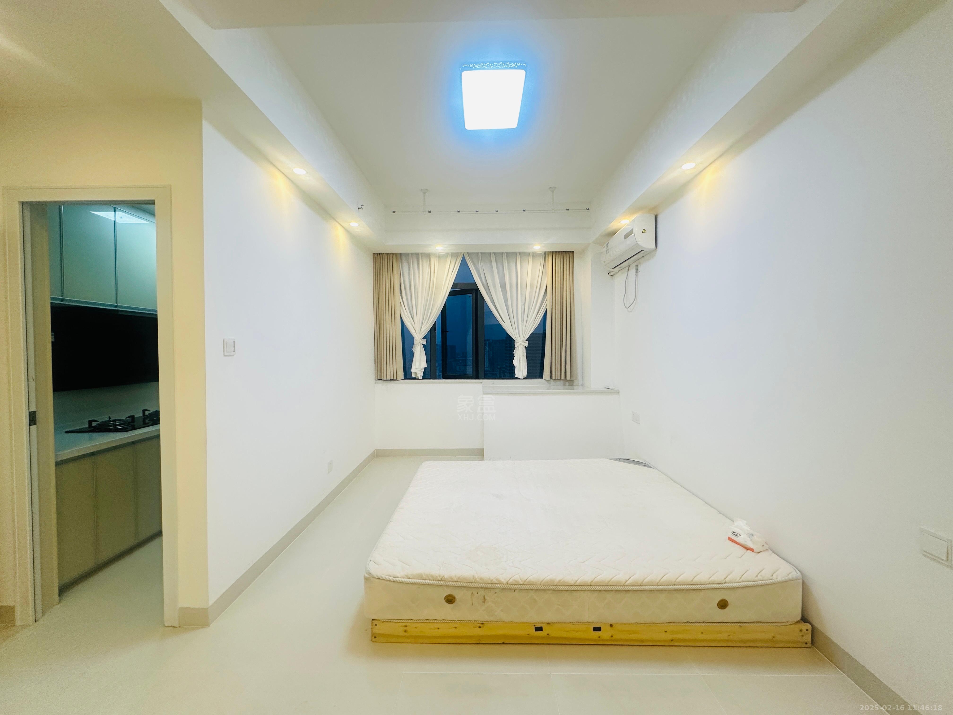 融城优生活大厦  1室1厅1卫    1600.0元/月 融城优生活大厦  1室1厅1卫    1600.0元/月室内图