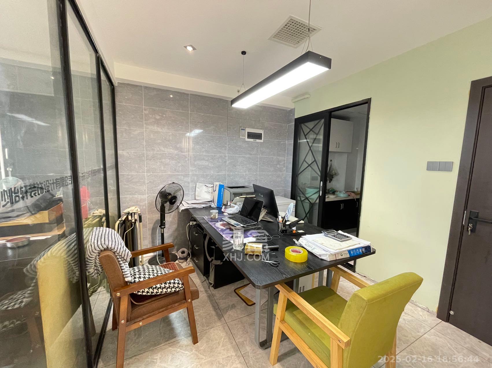 裕天国际商汇中心 1室1厅1卫 6000.0元/月 裕天国际商汇中心 1室1厅1卫 6000.0元/月室内图