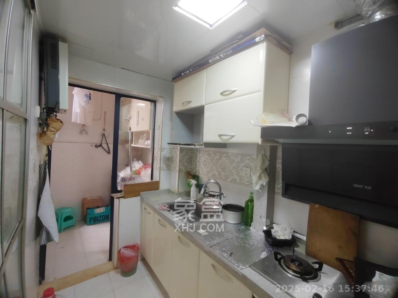 万象新天  2室1厅1卫   2700.00元/月室内图