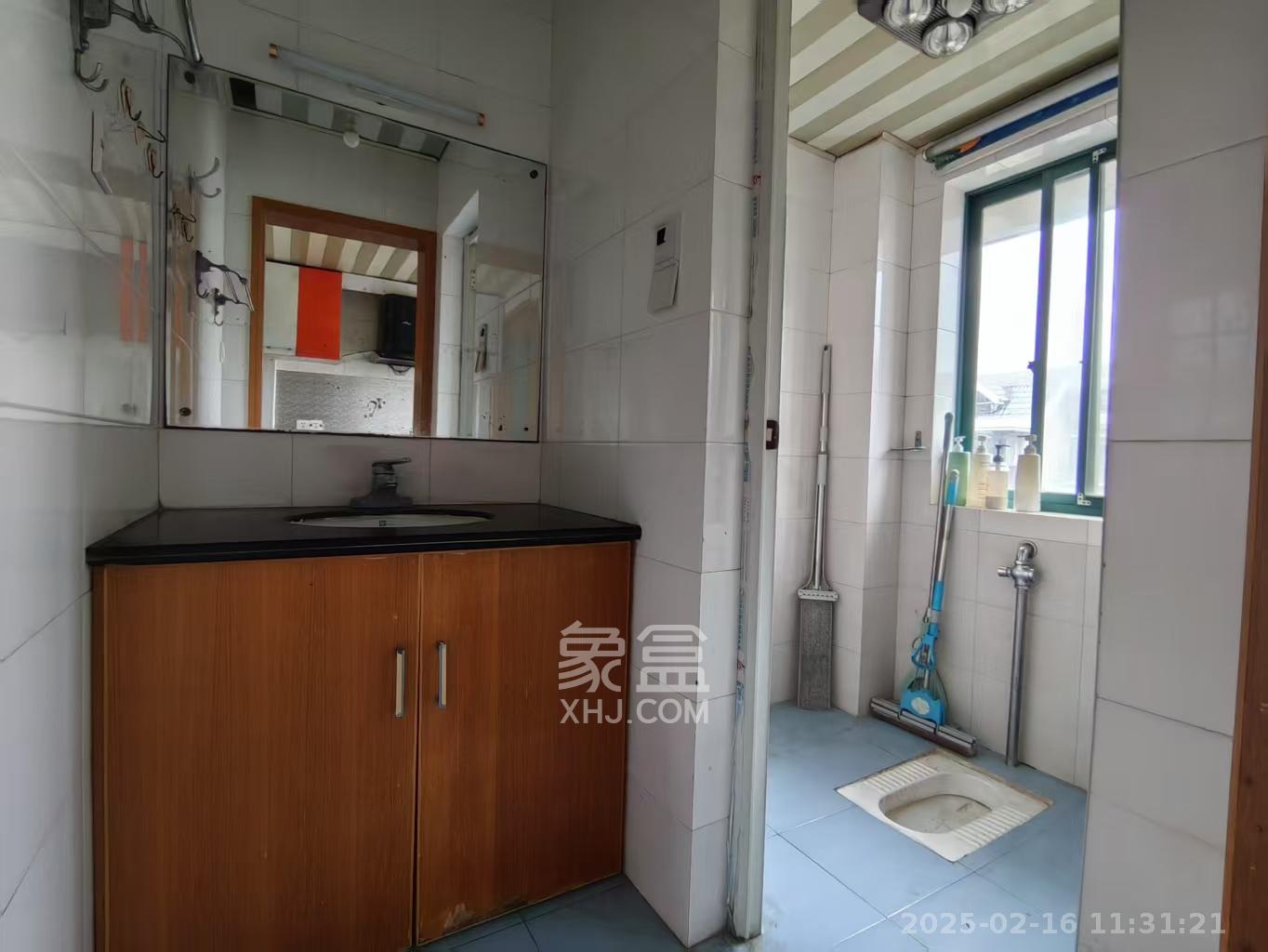 金帆江滨玫瑰园 3室2厅1卫 2000.0元/月 金帆江滨玫瑰园 3室2厅1卫 2000.0元/月室内图