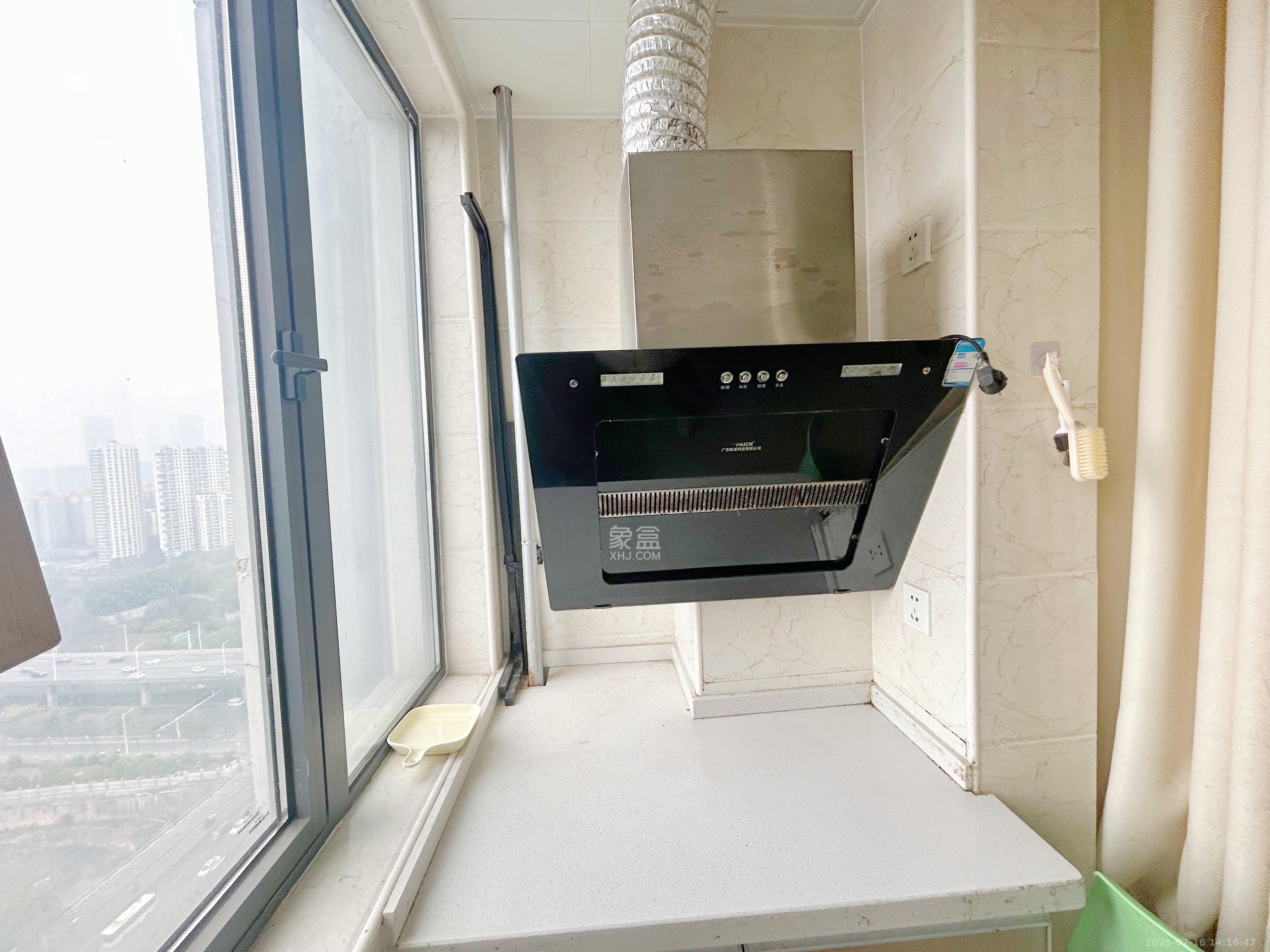 欧亚达国际广场 1室1厅1卫 1300.0元/月 欧亚达国际广场 1室1厅1卫 1300.0元/月室内图