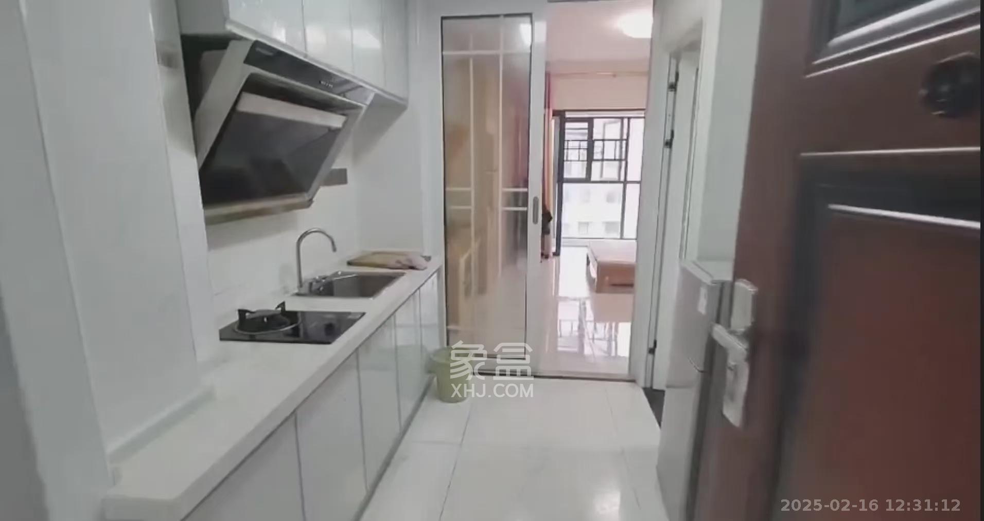 鑫远玲珑 1室1厅1卫 1500.0元/月 鑫远玲珑 1室1厅1卫 1500.0元/月室内图