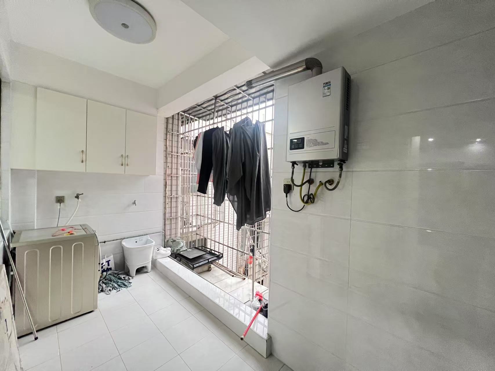 禧诚雁巢 3室2厅2卫 2600.0元/月 禧诚雁巢 3室2厅2卫 2600.0元/月室内图