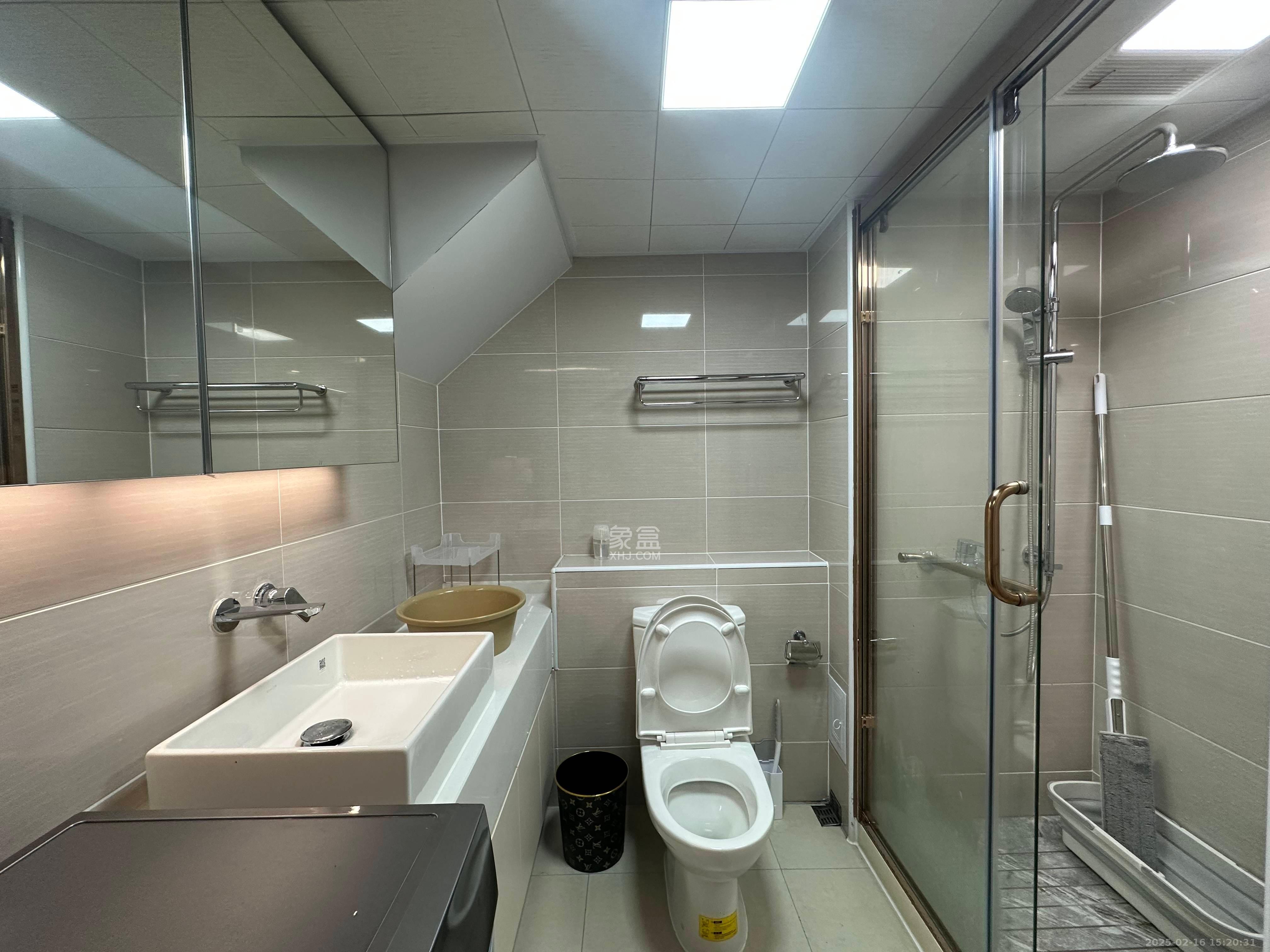 富兴时代御城 2室2厅1卫 3000.0元/月 富兴时代御城 2室2厅1卫 3000.0元/月室内图