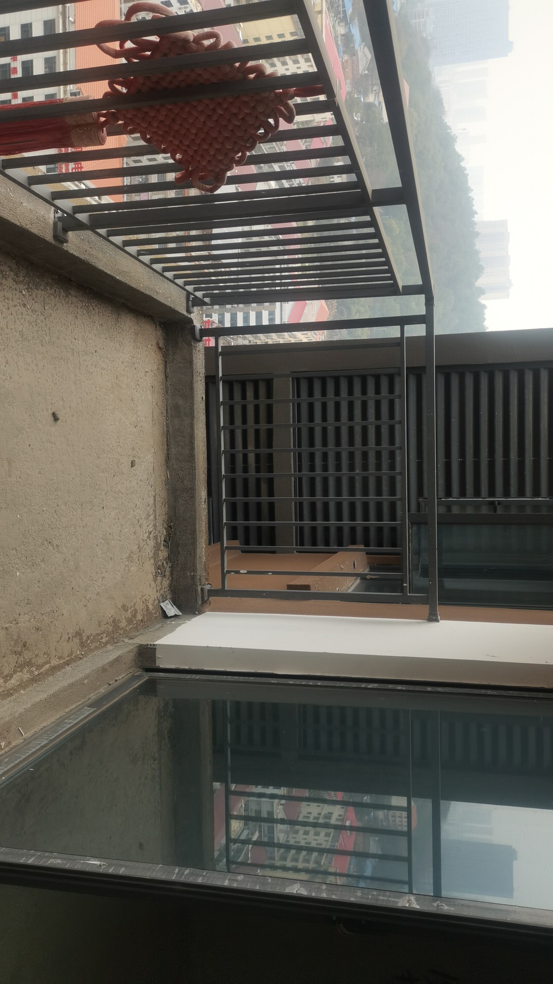 宁邦中心（二期公园里）  4室2厅2卫    98.8万客厅