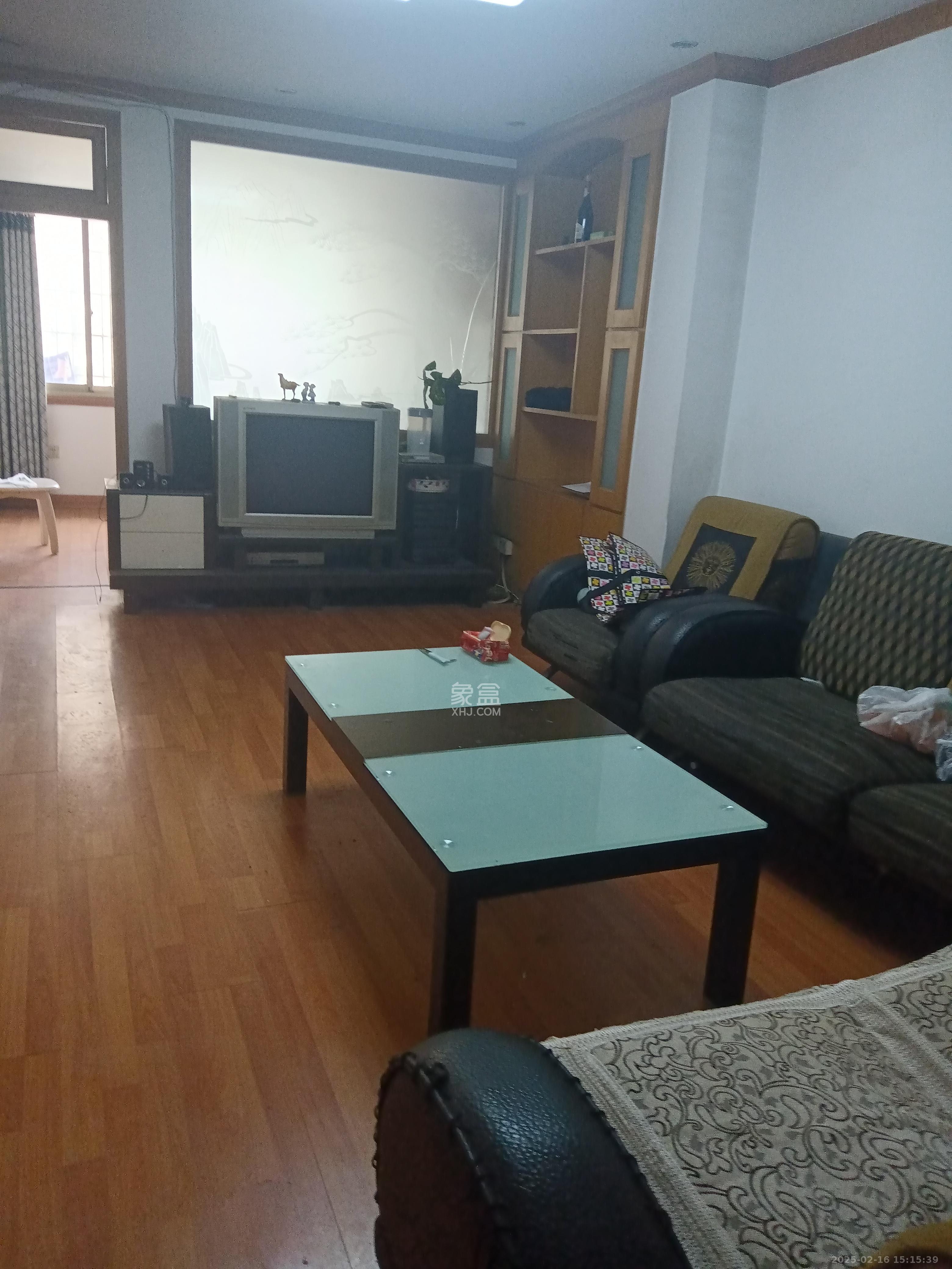 省建三公司  3室1廳1衛(wèi)   1500.00元/月室內(nèi)圖