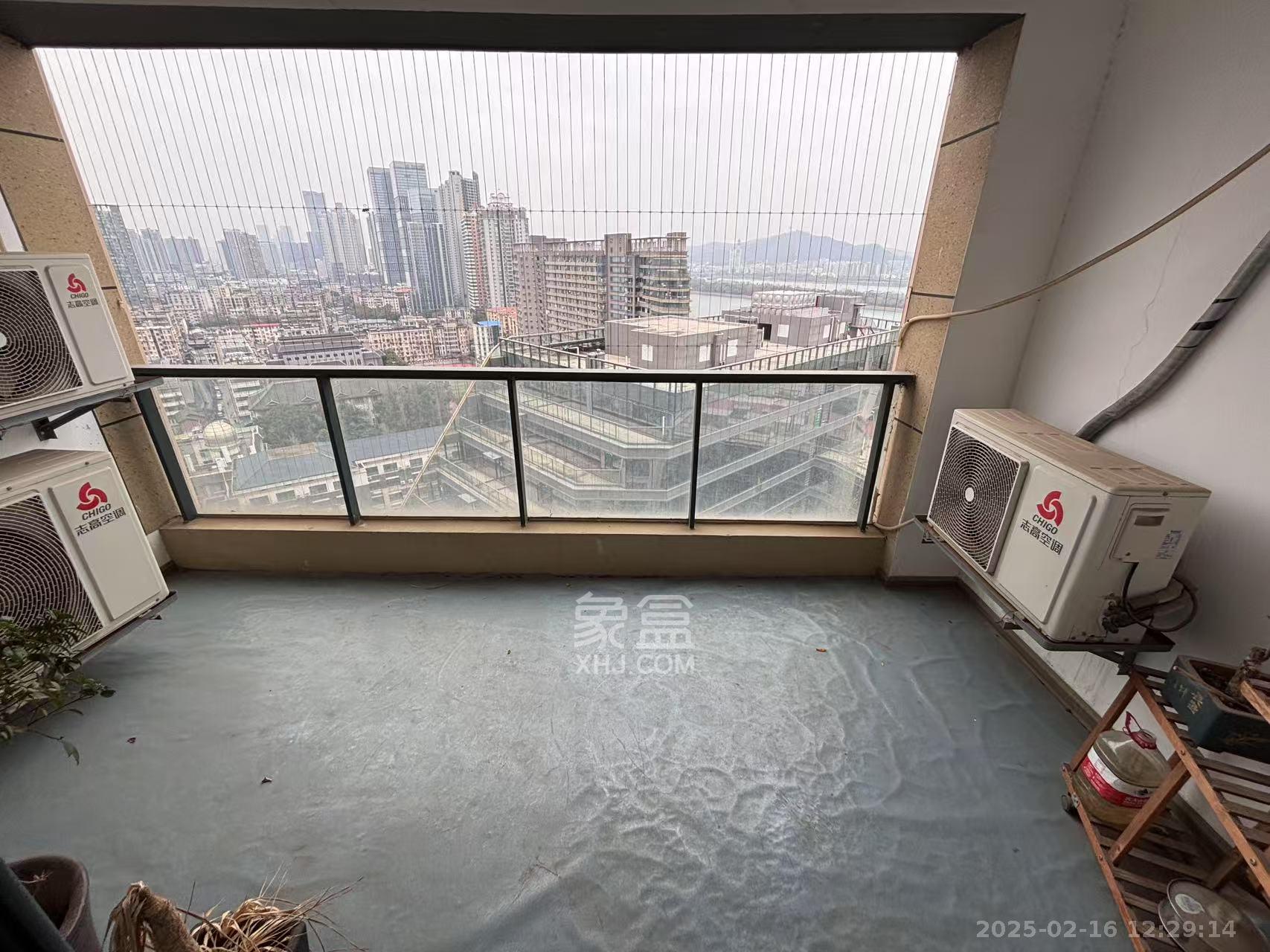 复地崑玉国际一期 4室2厅2卫 5000.0元/月 复地崑玉国际一期 4室2厅2卫 5000.0元/月室内图