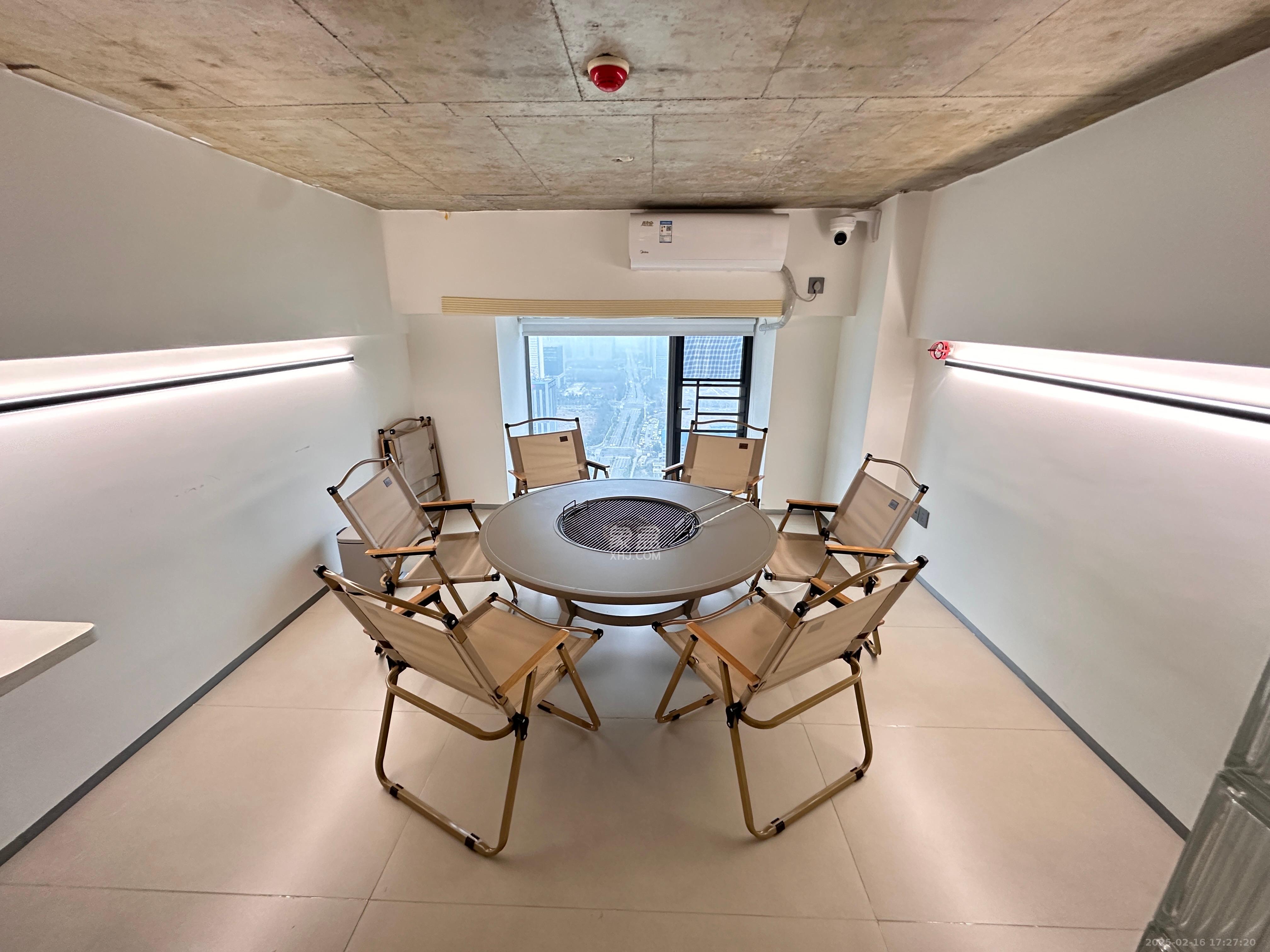 佳兆业云顶都汇 1室1厅1卫 1200.0元/月 佳兆业云顶都汇 1室1厅1卫 1200.0元/月室内图