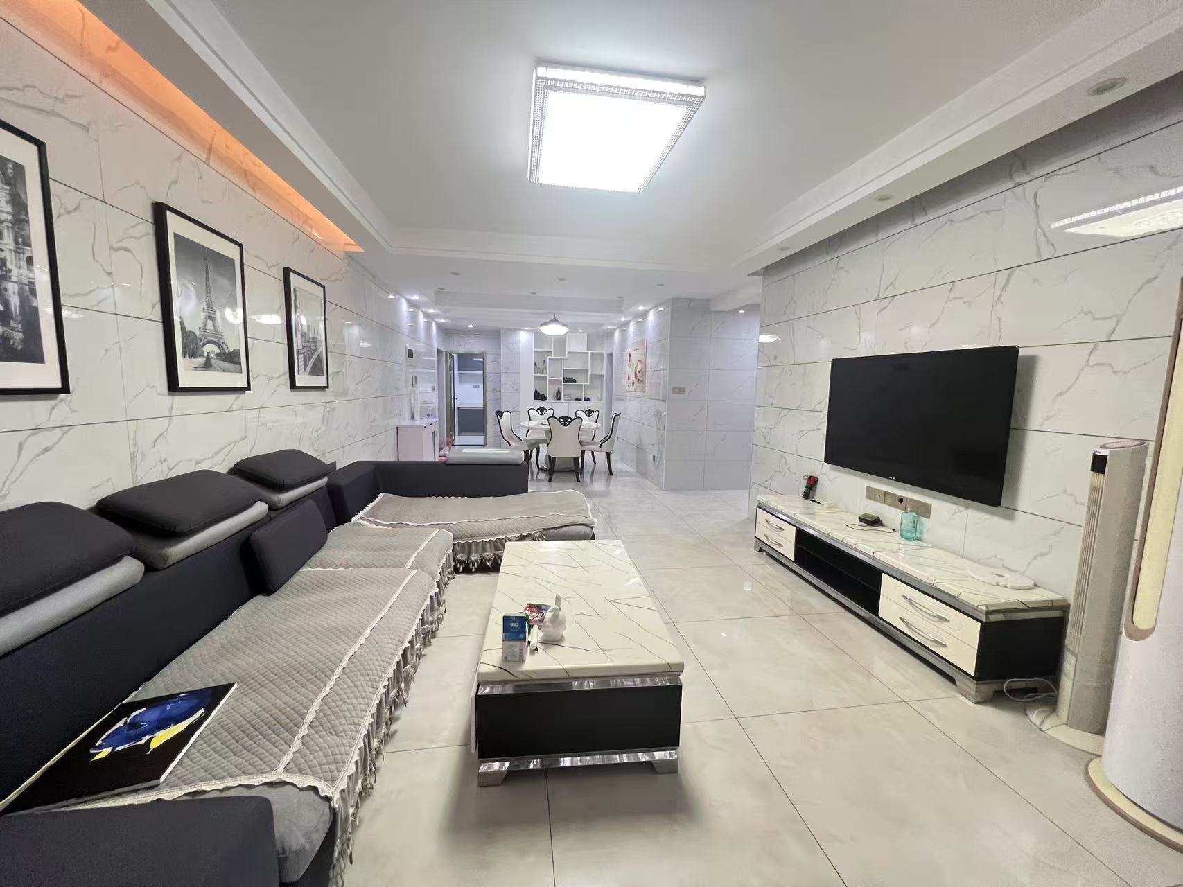 禧诚雁巢 3室2厅2卫 2600.0元/月 禧诚雁巢 3室2厅2卫 2600.0元/月室内图