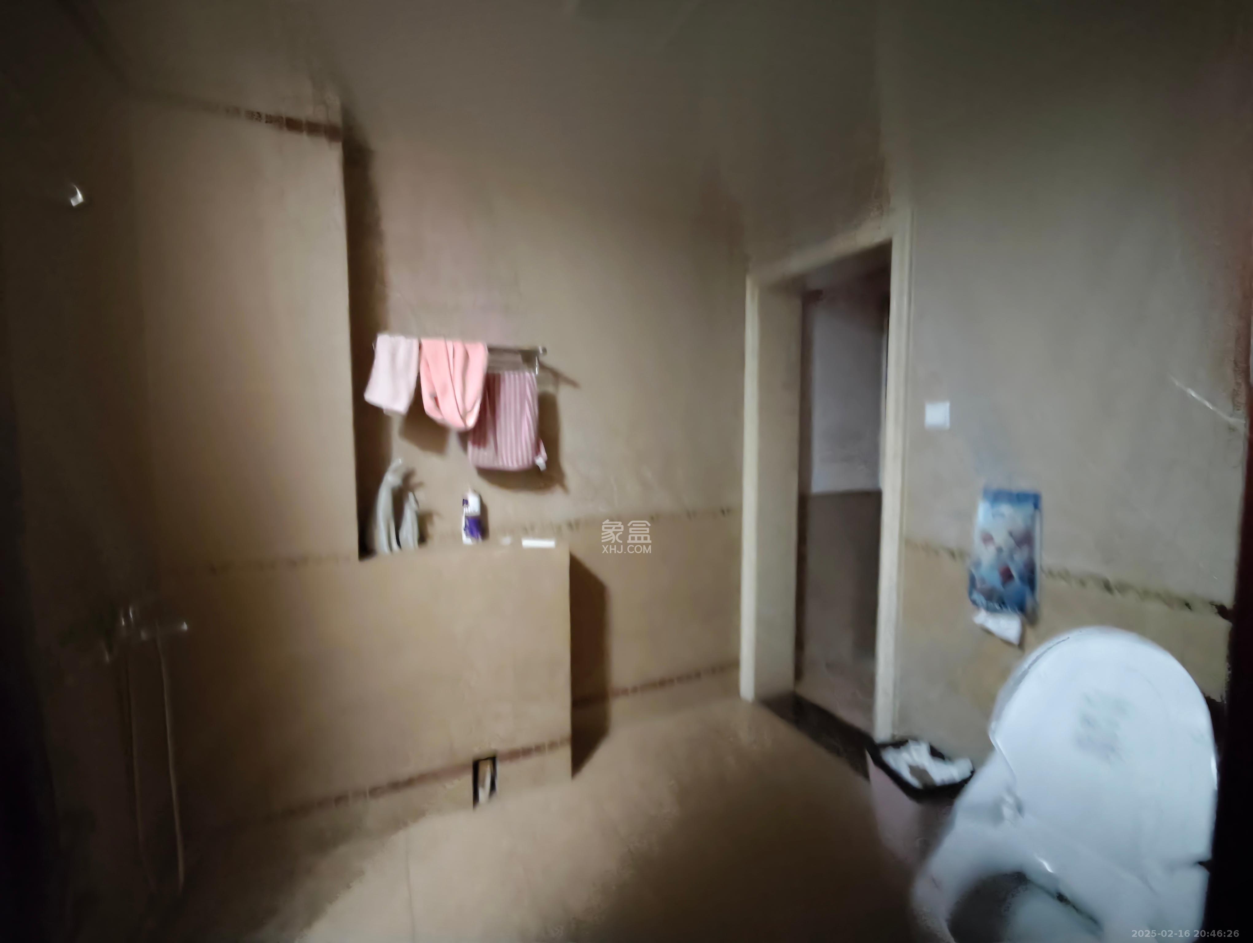 北辰定江洋  3室1厅2卫    9500.0元/月 北辰定江洋  3室1厅2卫    9500.0元/月室内图