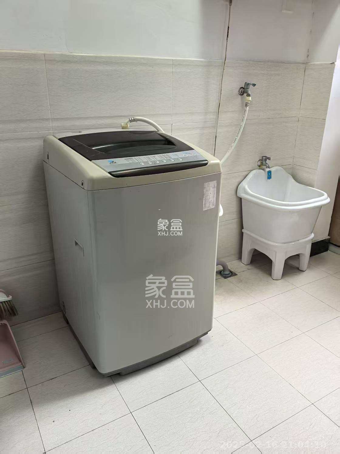 华润凤凰城二期 3室2厅1卫 1800.0元/月 华润凤凰城二期 3室2厅1卫 1800.0元/月室内图