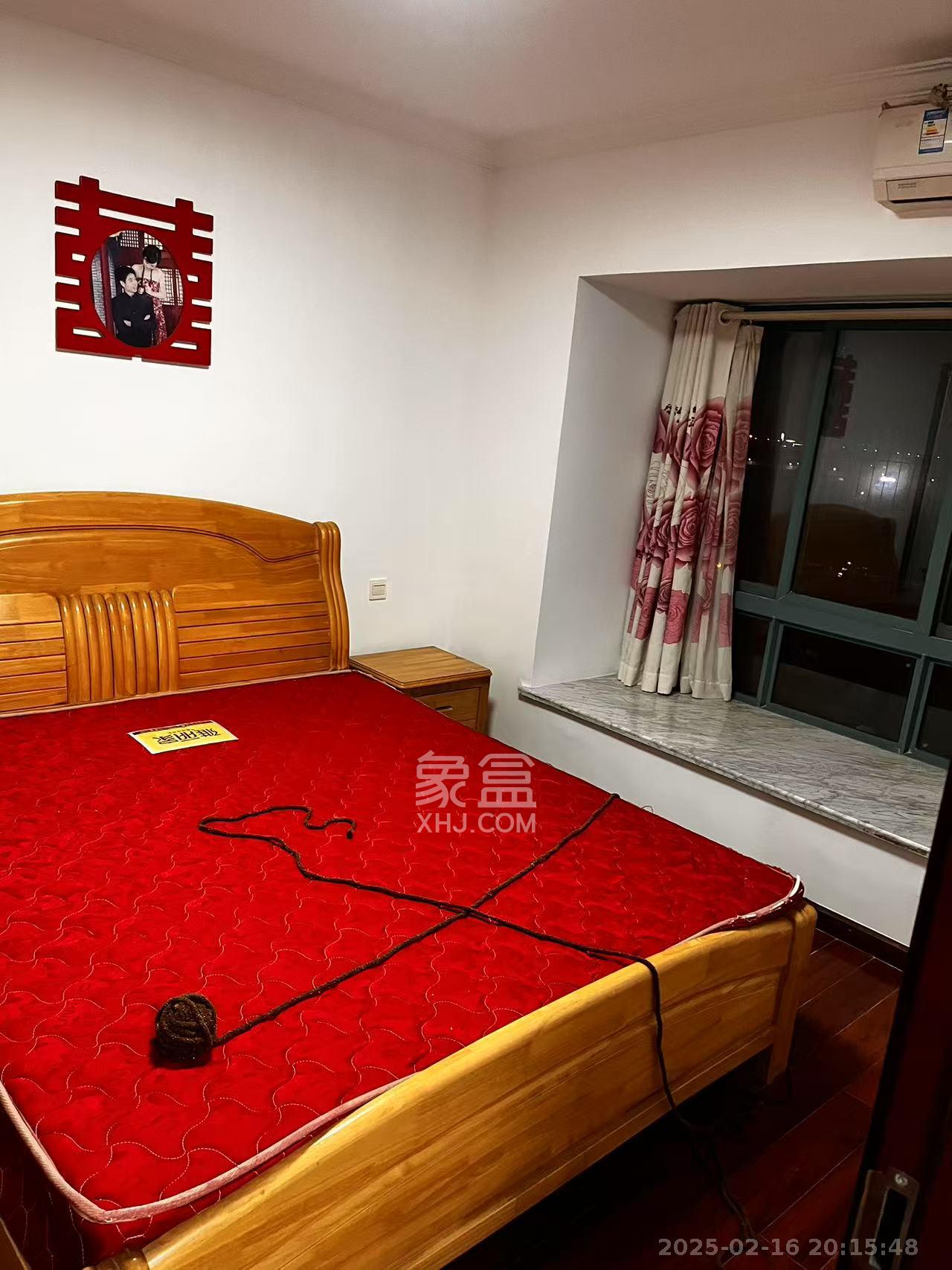 蝴蝶谷 3室2厅1卫 2000.0元/月 蝴蝶谷 3室2厅1卫 2000.0元/月室内图