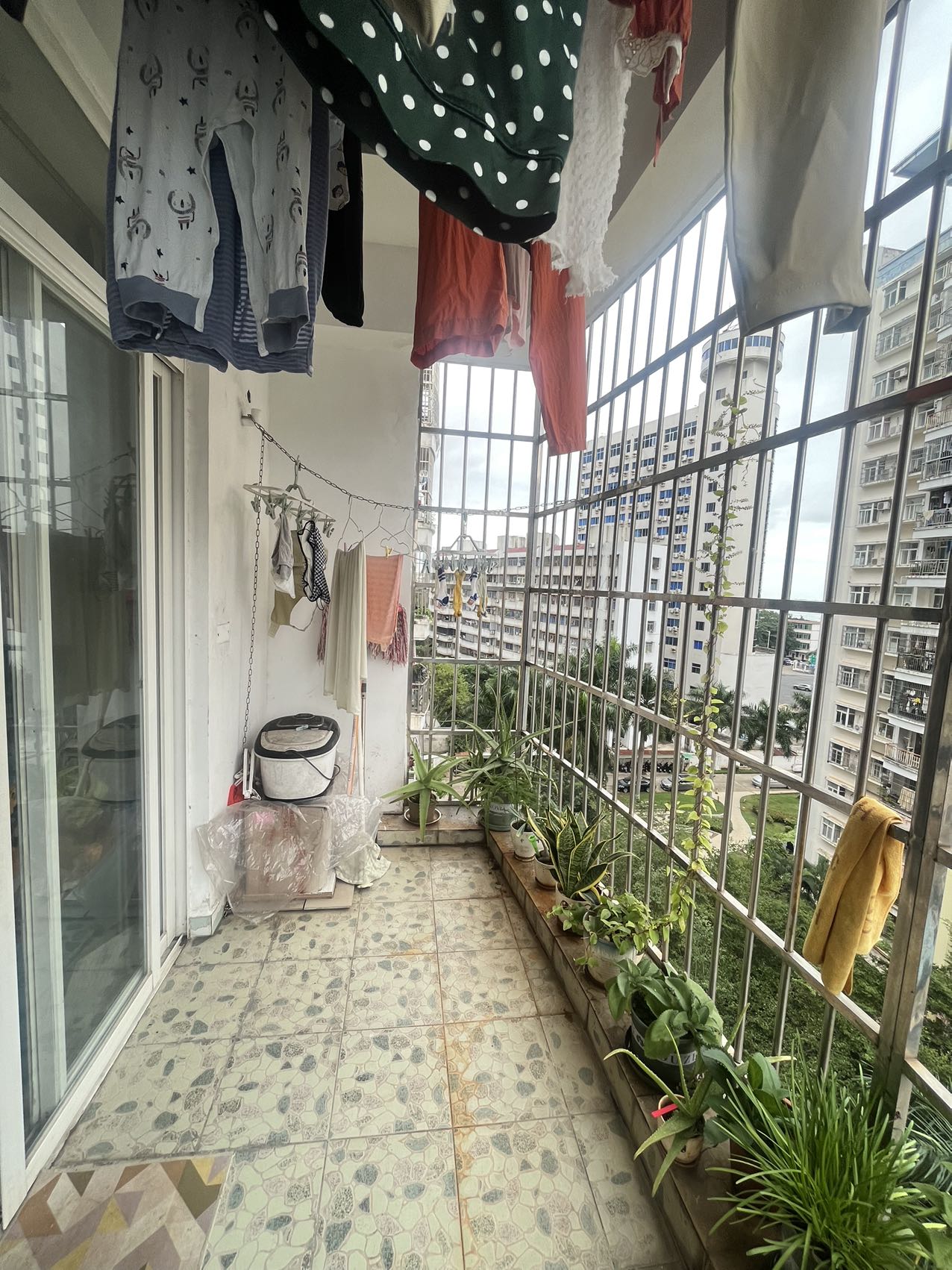 七彩阳光  2室2厅1卫    110.0万 七彩阳光  2室2厅1卫    110.0万室内图