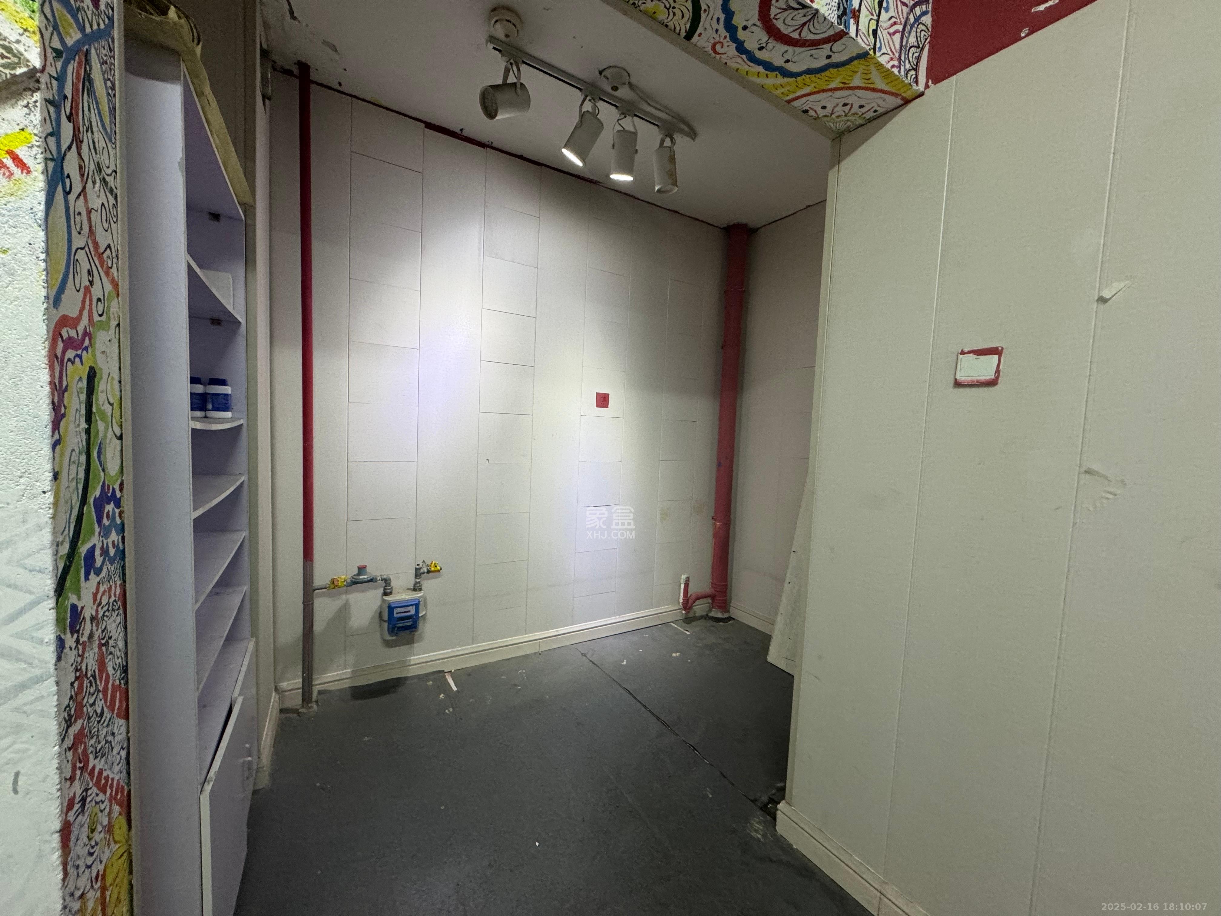 华润五彩城 1室1厅1卫 2000.0元/月 华润五彩城 1室1厅1卫 2000.0元/月室内图