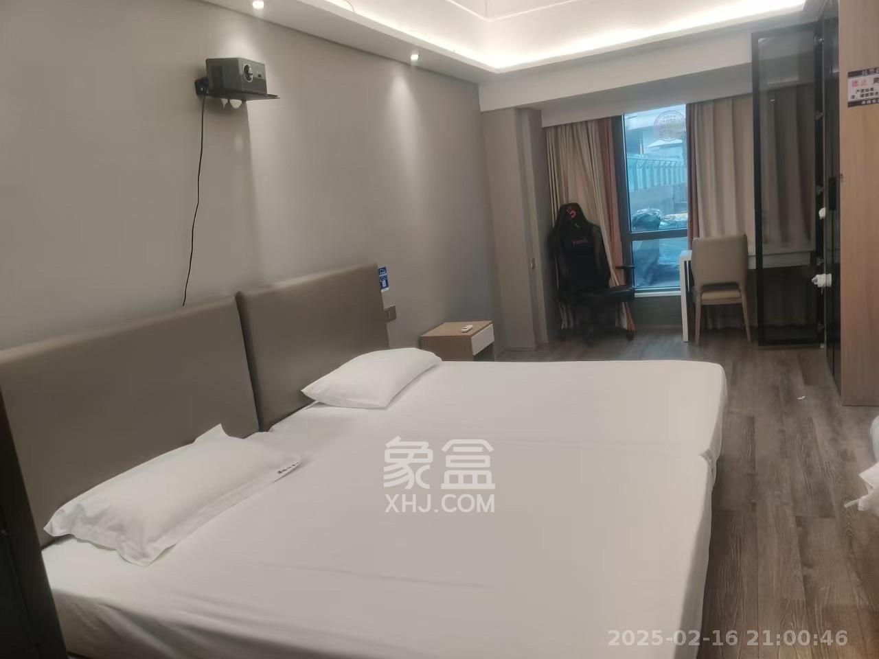 华远华时代  1室1厅1卫   2000.00元/月室内图