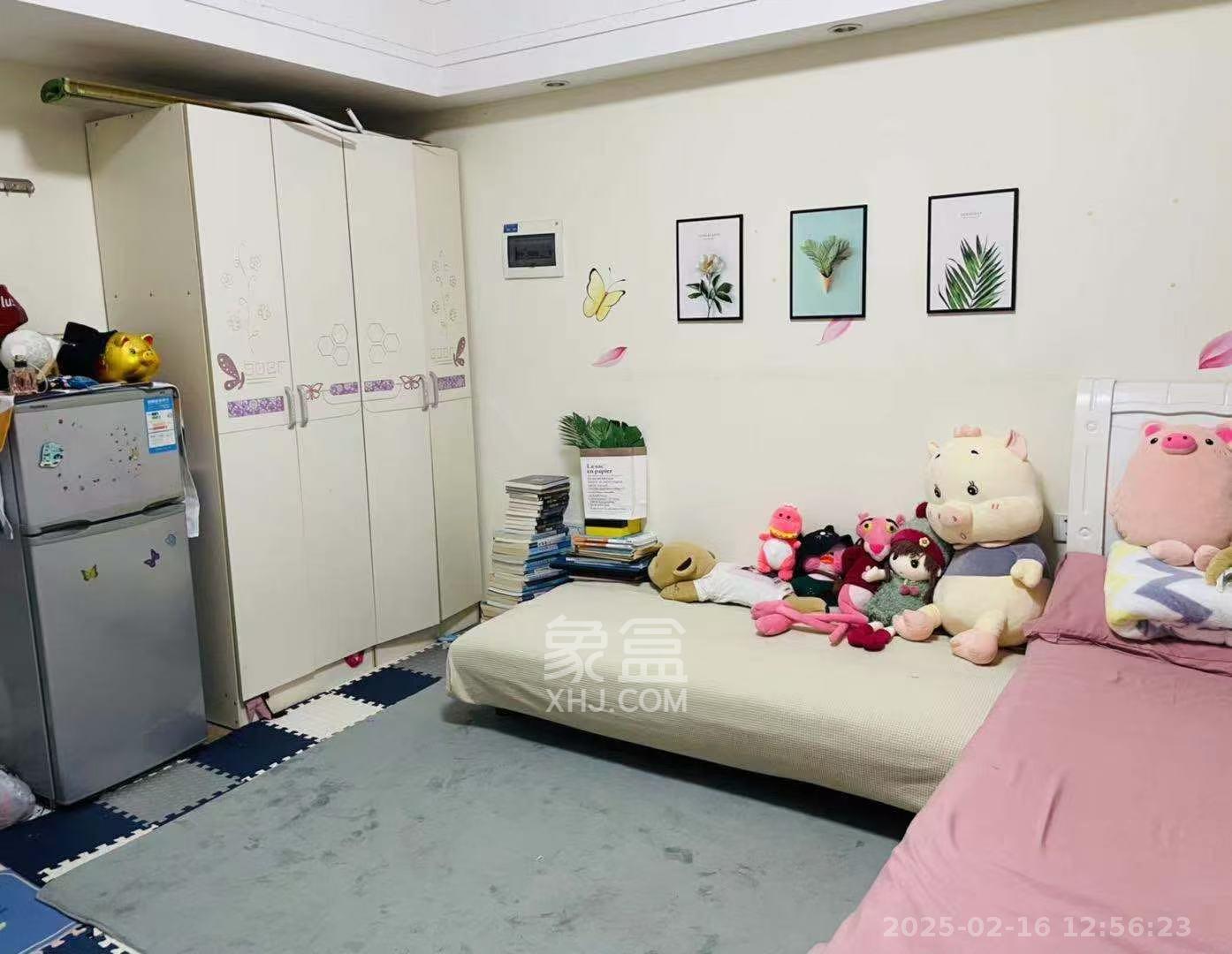 罗马国际公寓  1室1厅1卫    1400.0元/月 罗马国际公寓  1室1厅1卫    1400.0元/月室内图